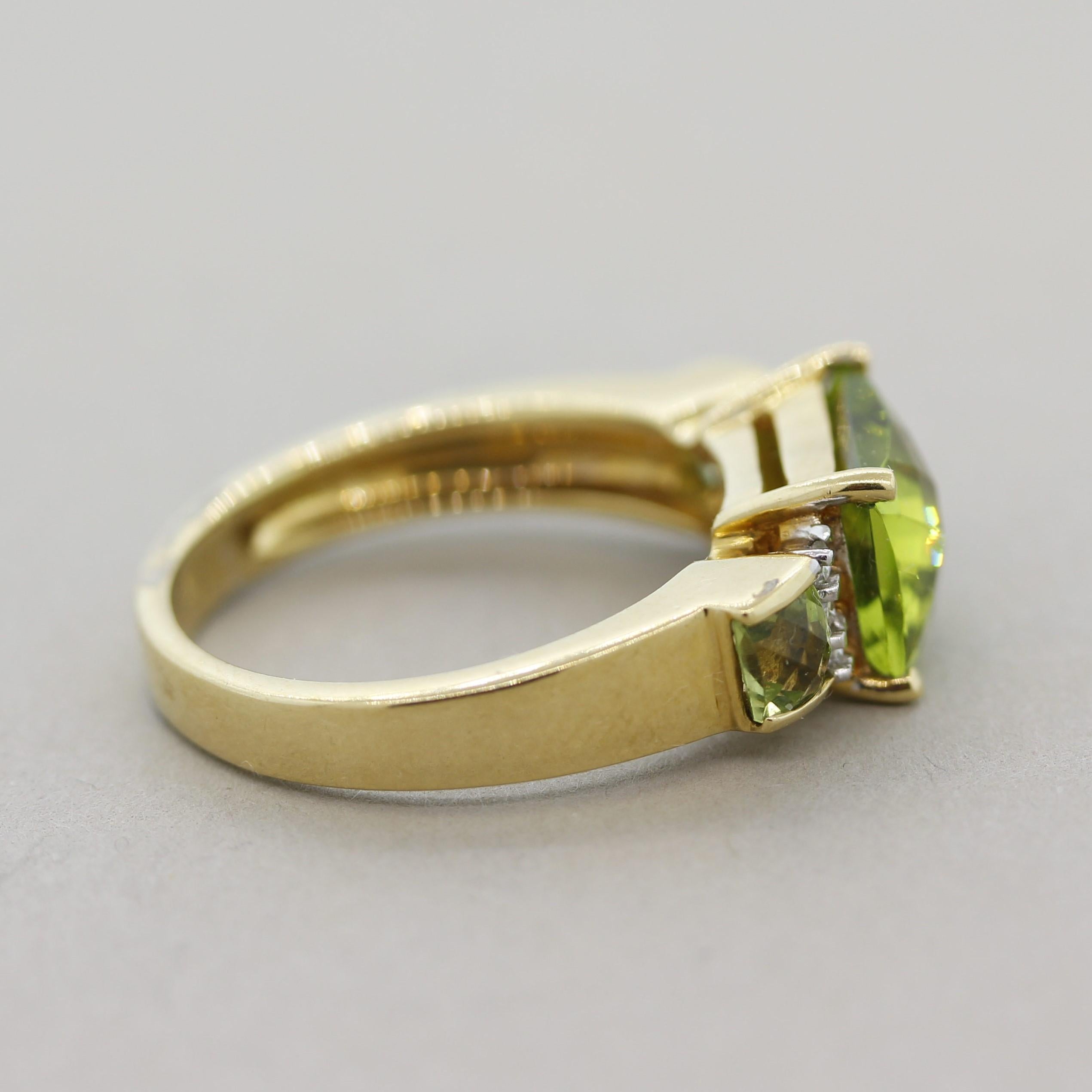 Peridot Diamond Gold Ring 1