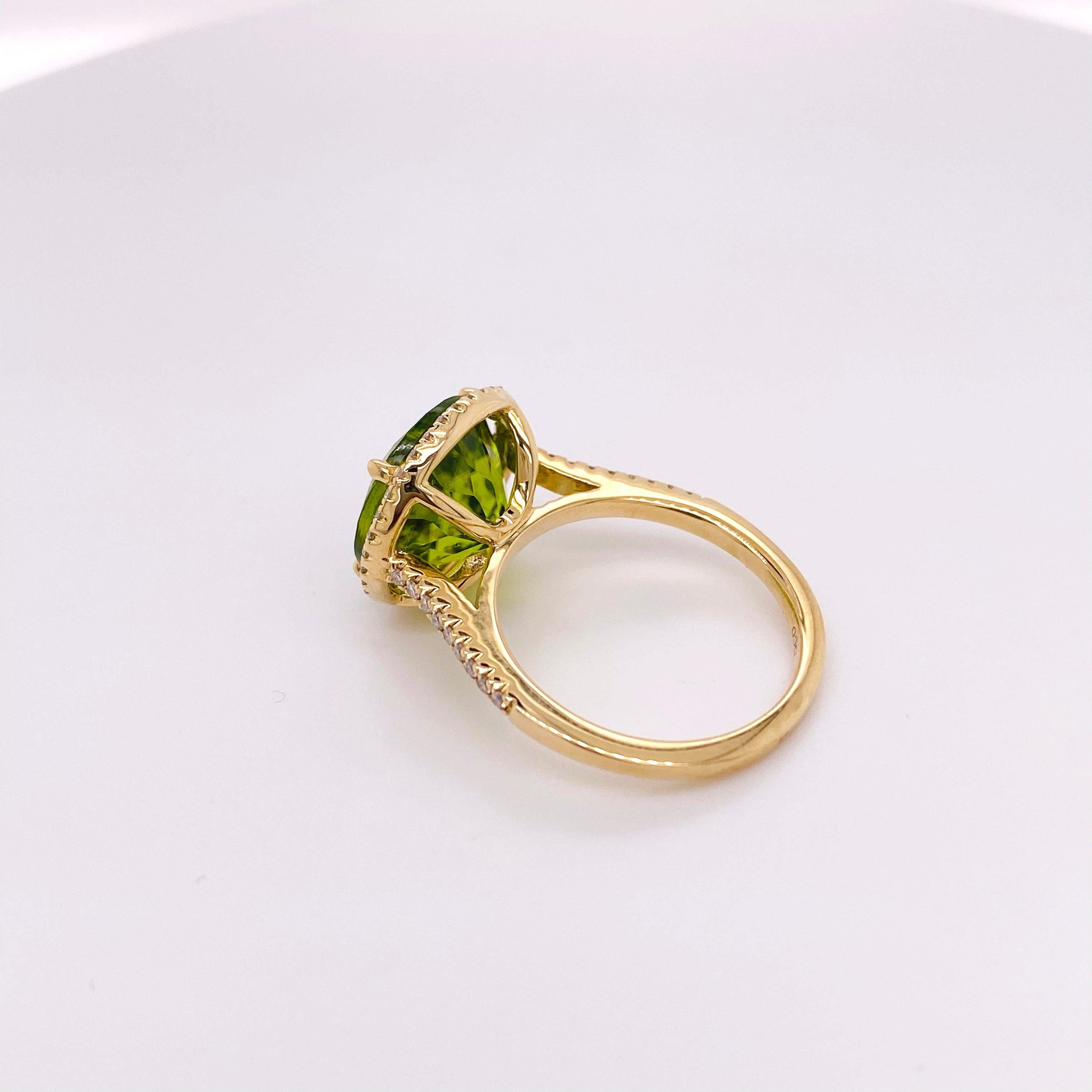 For Sale:  Peridot Diamond Halo Ring, 14k Yellow Gold Halo Cathedral Round 7.29 Ct Gem Ring 3