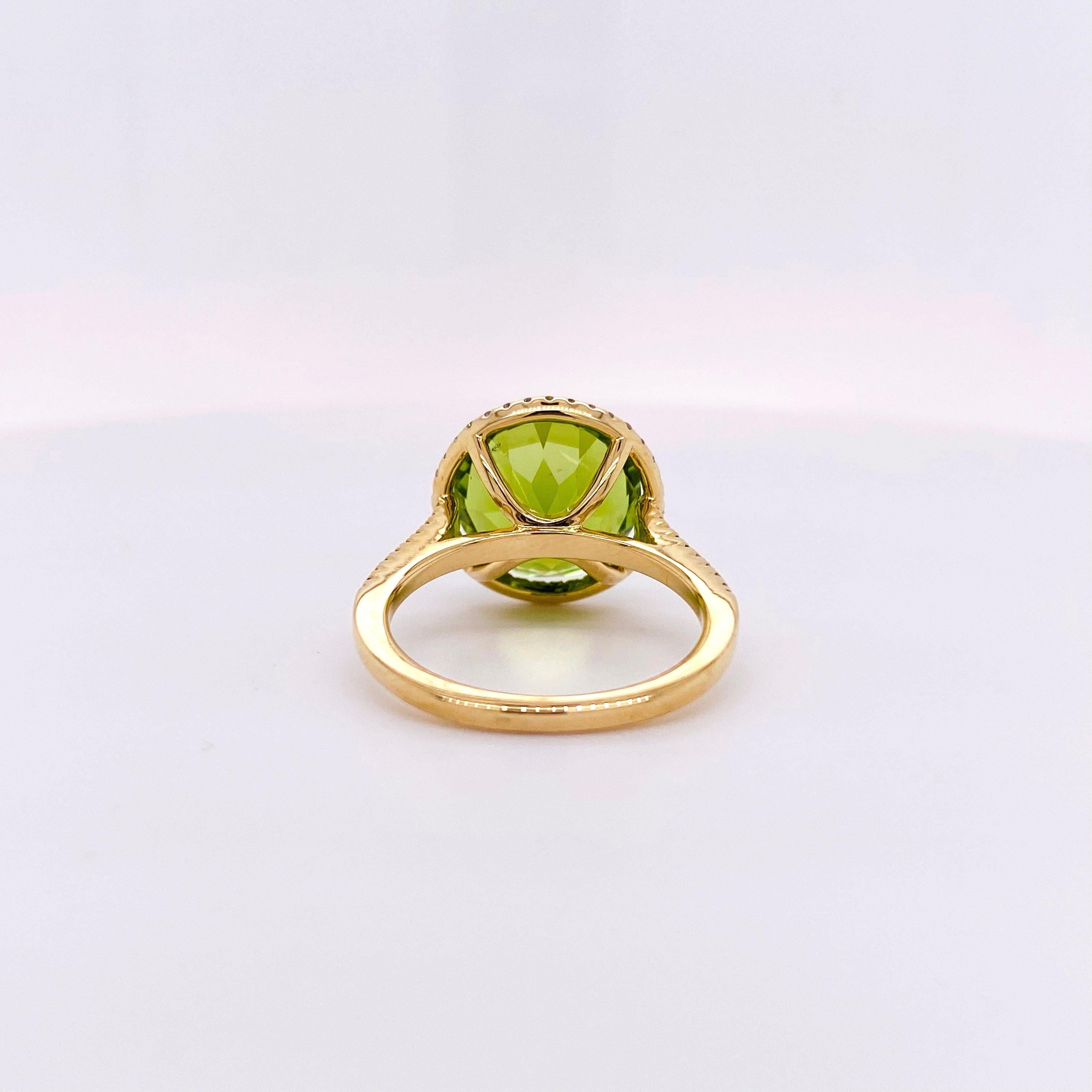 For Sale:  Peridot Diamond Halo Ring, 14k Yellow Gold Halo Cathedral Round 7.29 Ct Gem Ring 4