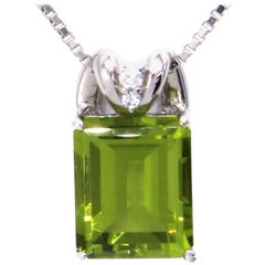 Peridot-Diamant-Platin-Anhänger-Halskette