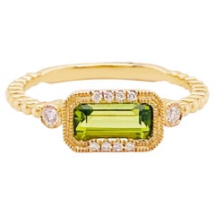 Peridot Diamond Ring August East to West 14K Gold Ring Sizable