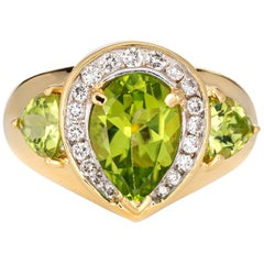 Peridot Diamond Ring Vintage 18 Karat Gold Pear Shaped Estate Fine Jewelry