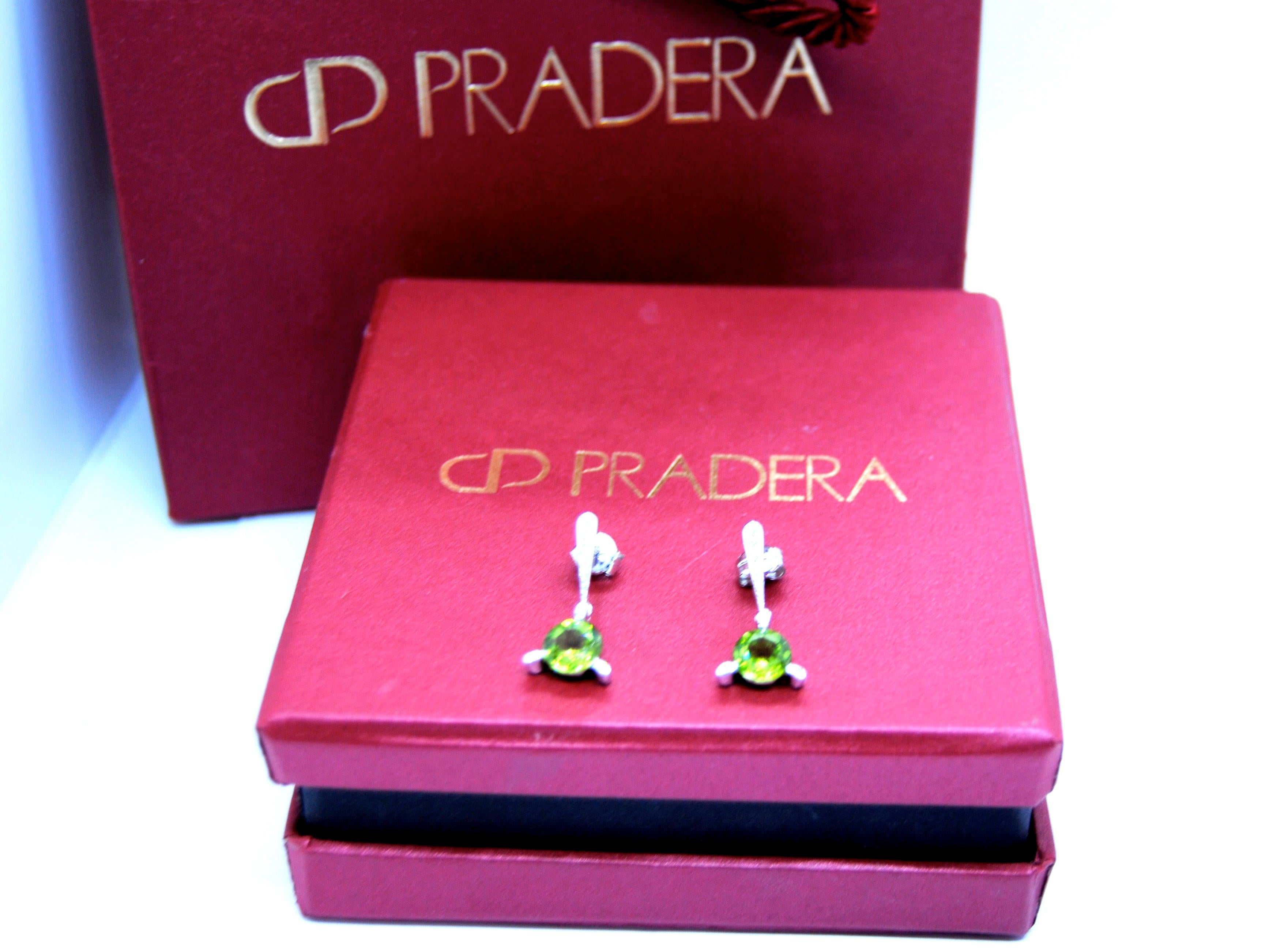 Briolette Cut Peridot Diamonds and 18 Karat White Gold Dangle Earrings For Sale