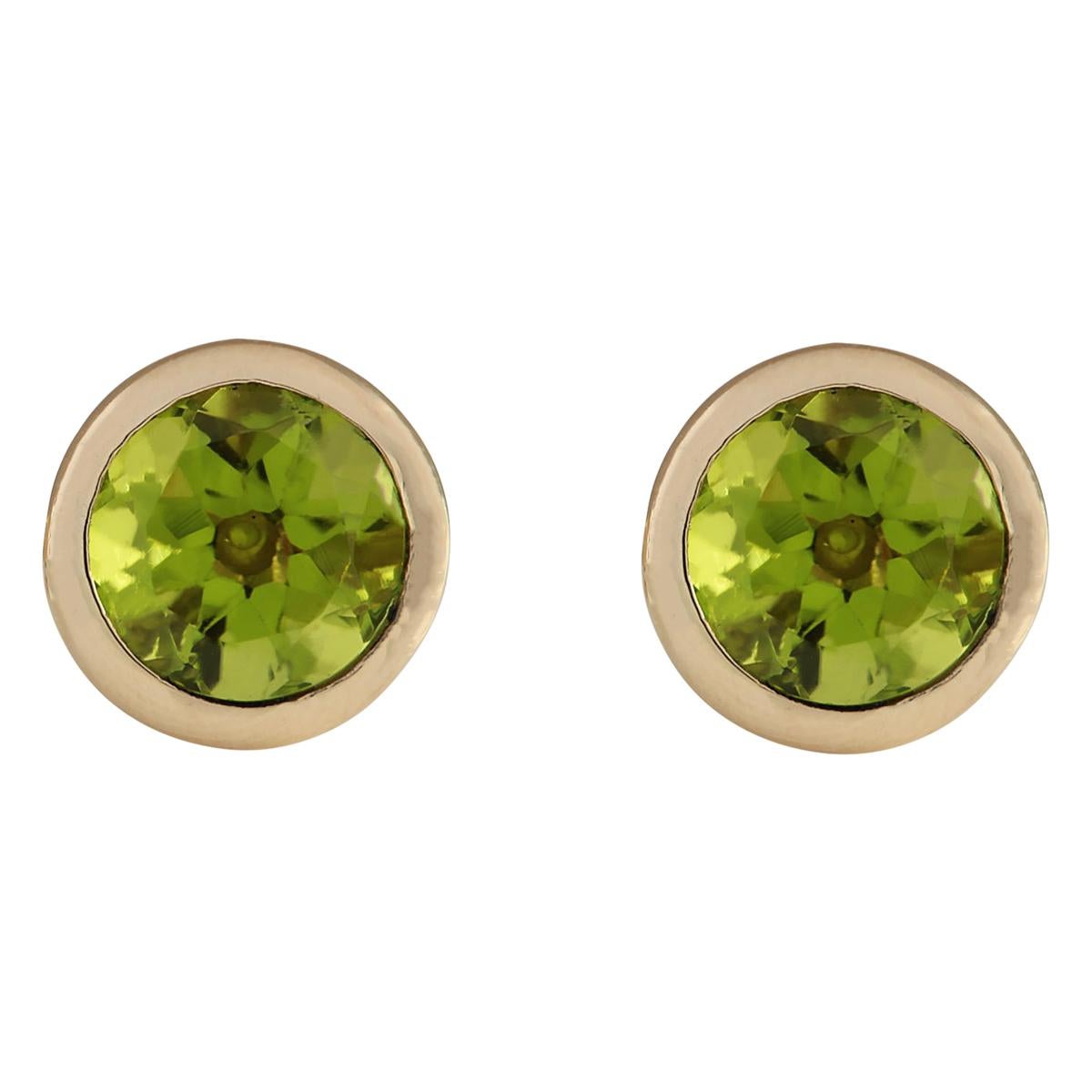 Peridot Earrings In 14 Karat Yellow Gold In New Condition For Sale In Los Angeles, CA