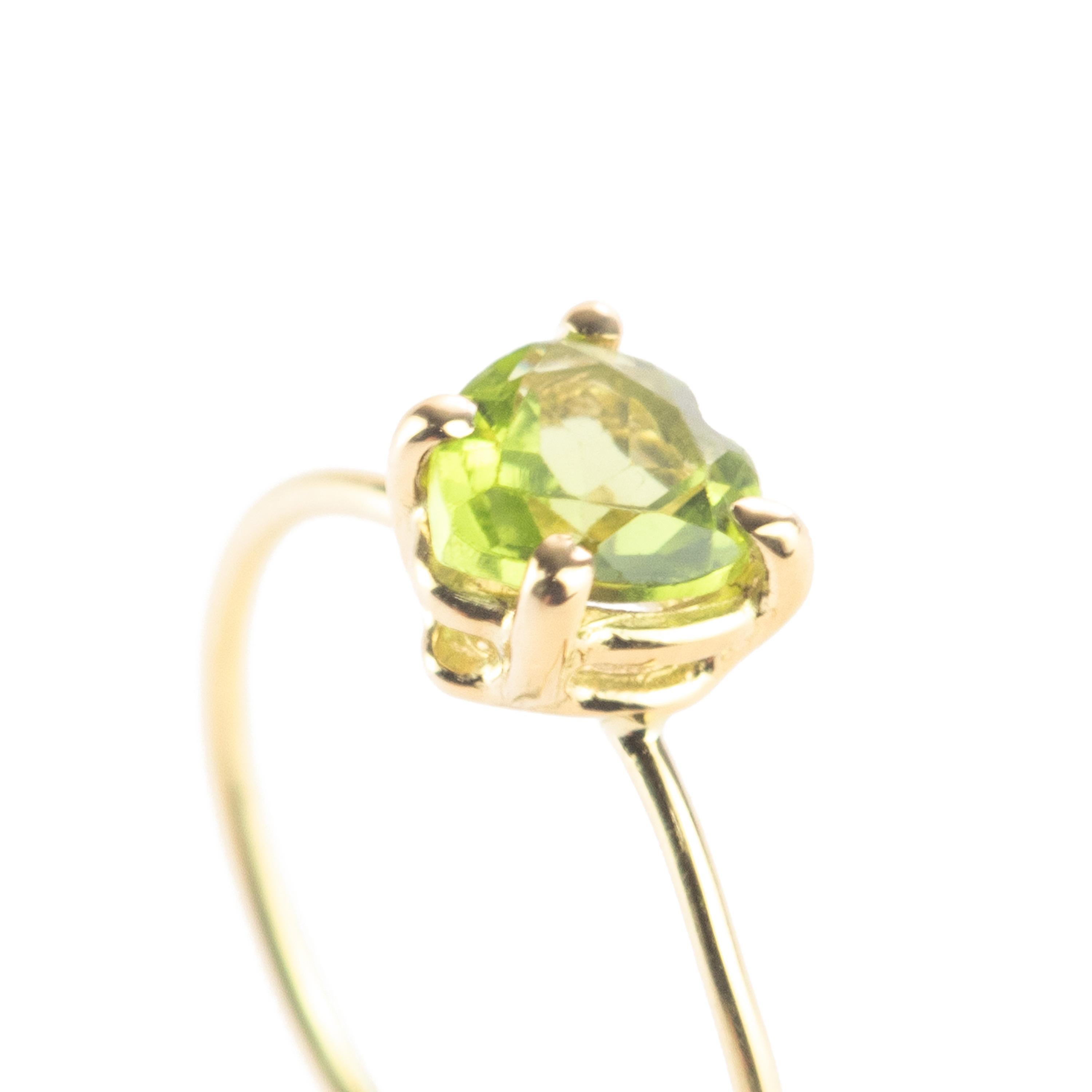 Peridoto Corazón Verde Oro Amarillo 18 Kilates Esperanza Amor Cóctel Anillo Romántico Chic en venta 1