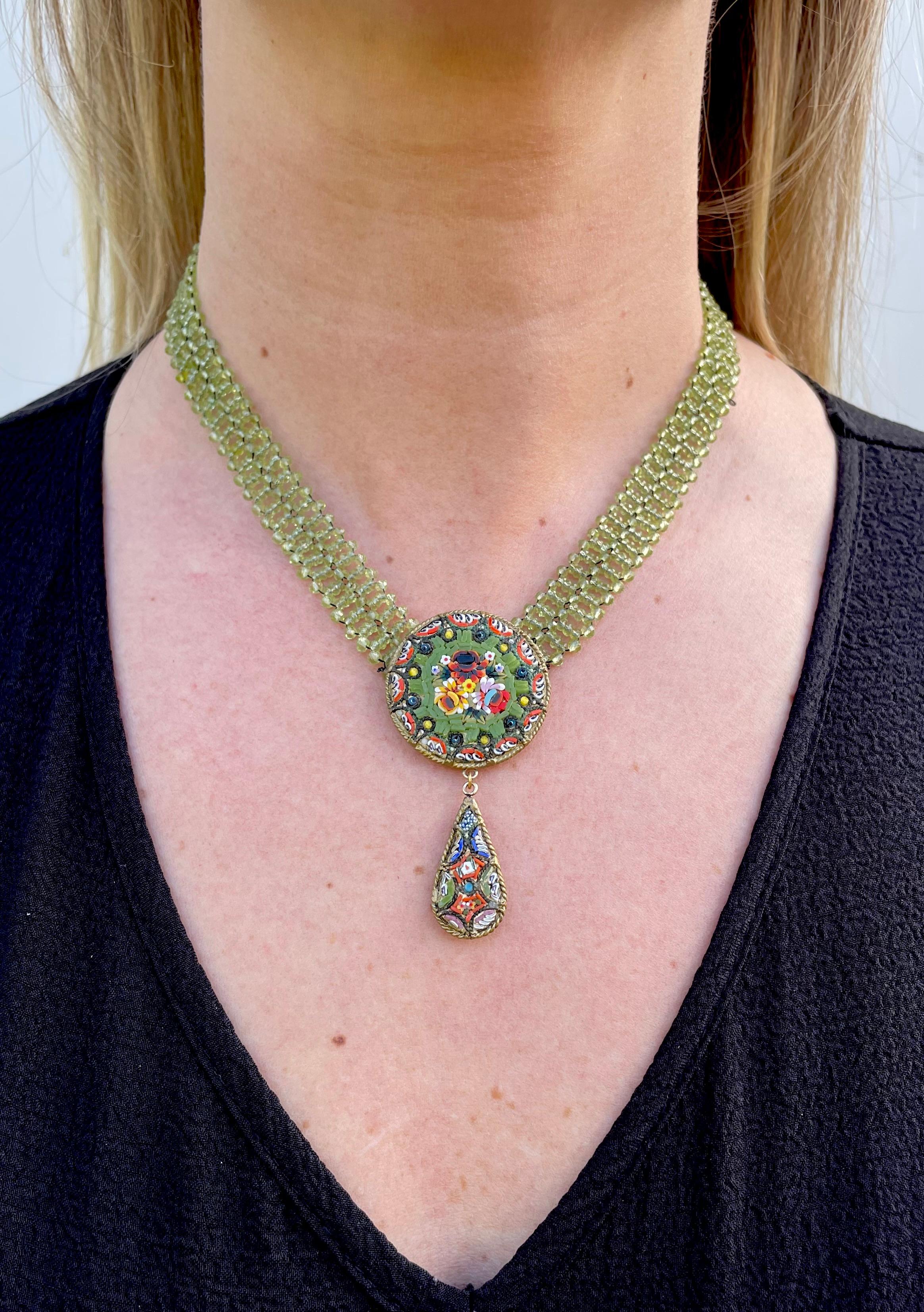 Perlina Collana intrecciata con peridoto, mosaico e placcata oro 18k in vendita