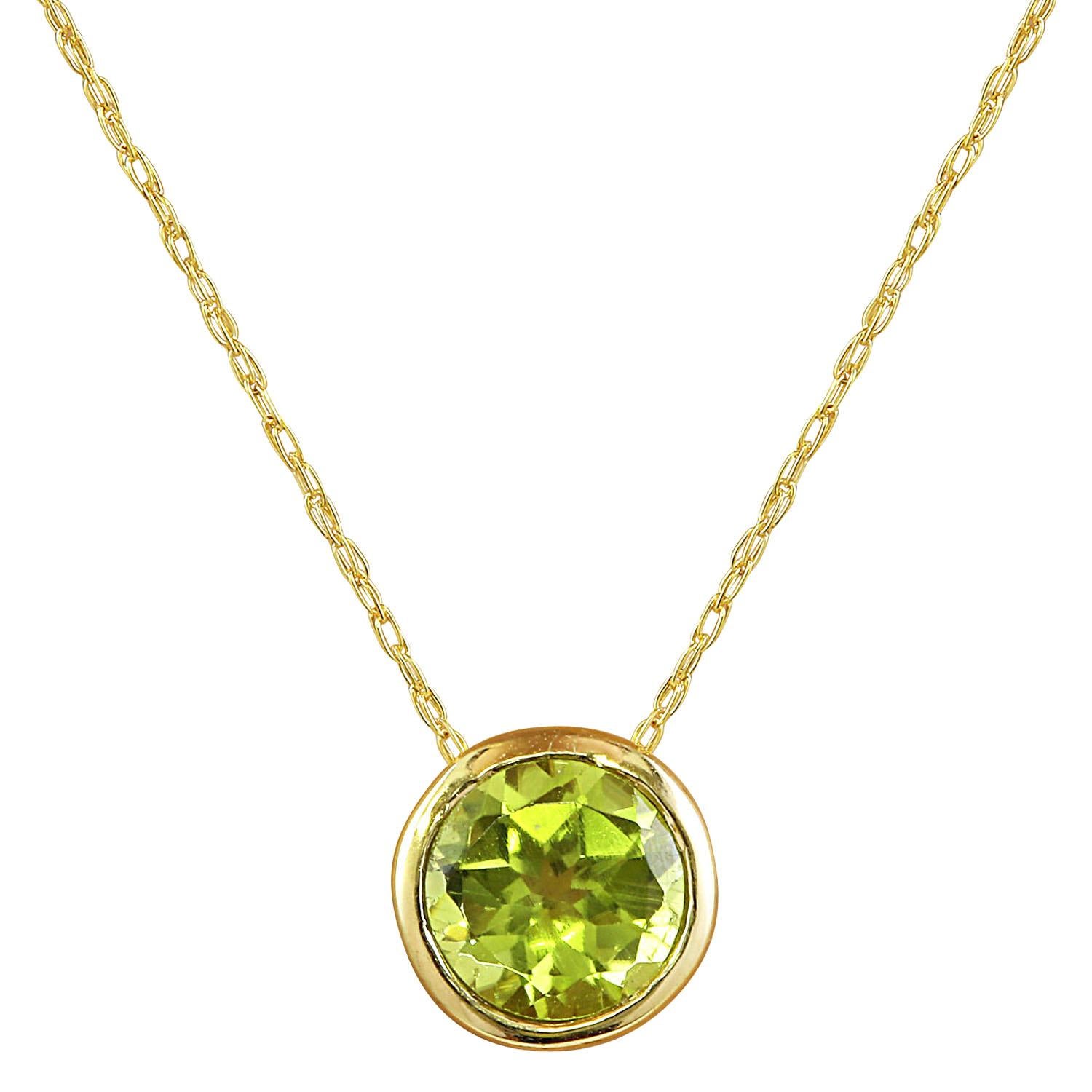 Peridot Necklace In 14 Karat Yellow Gold  In New Condition For Sale In Los Angeles, CA