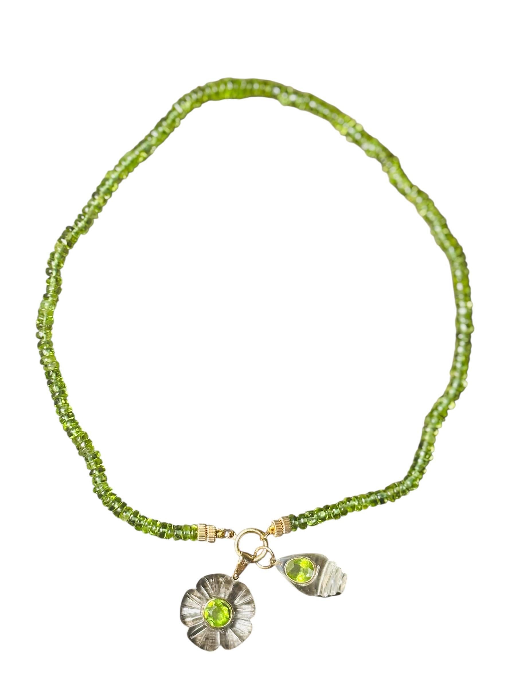 Collana di peridoto con charm Enhancer in oro 14k e perline in oro 14k in vendita 6