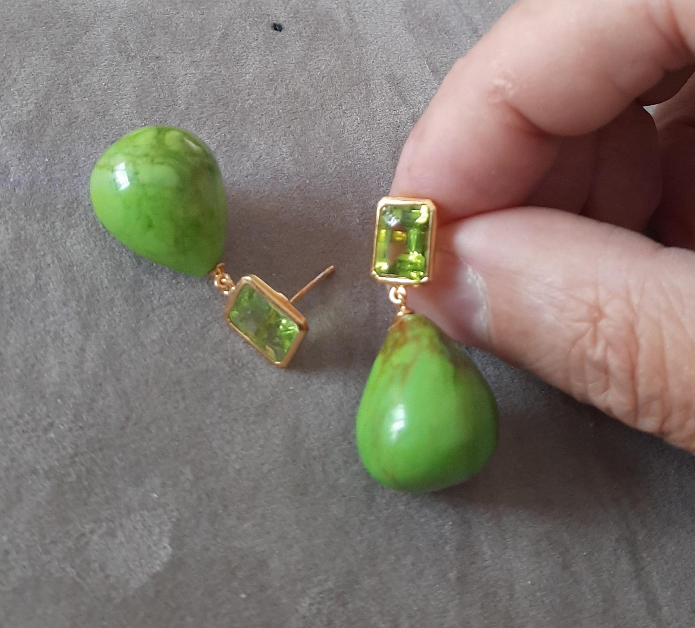 Péridot Octogone Turquoise verte du Turkménistan Gouttes  Or jaune massif 14k en vente 5