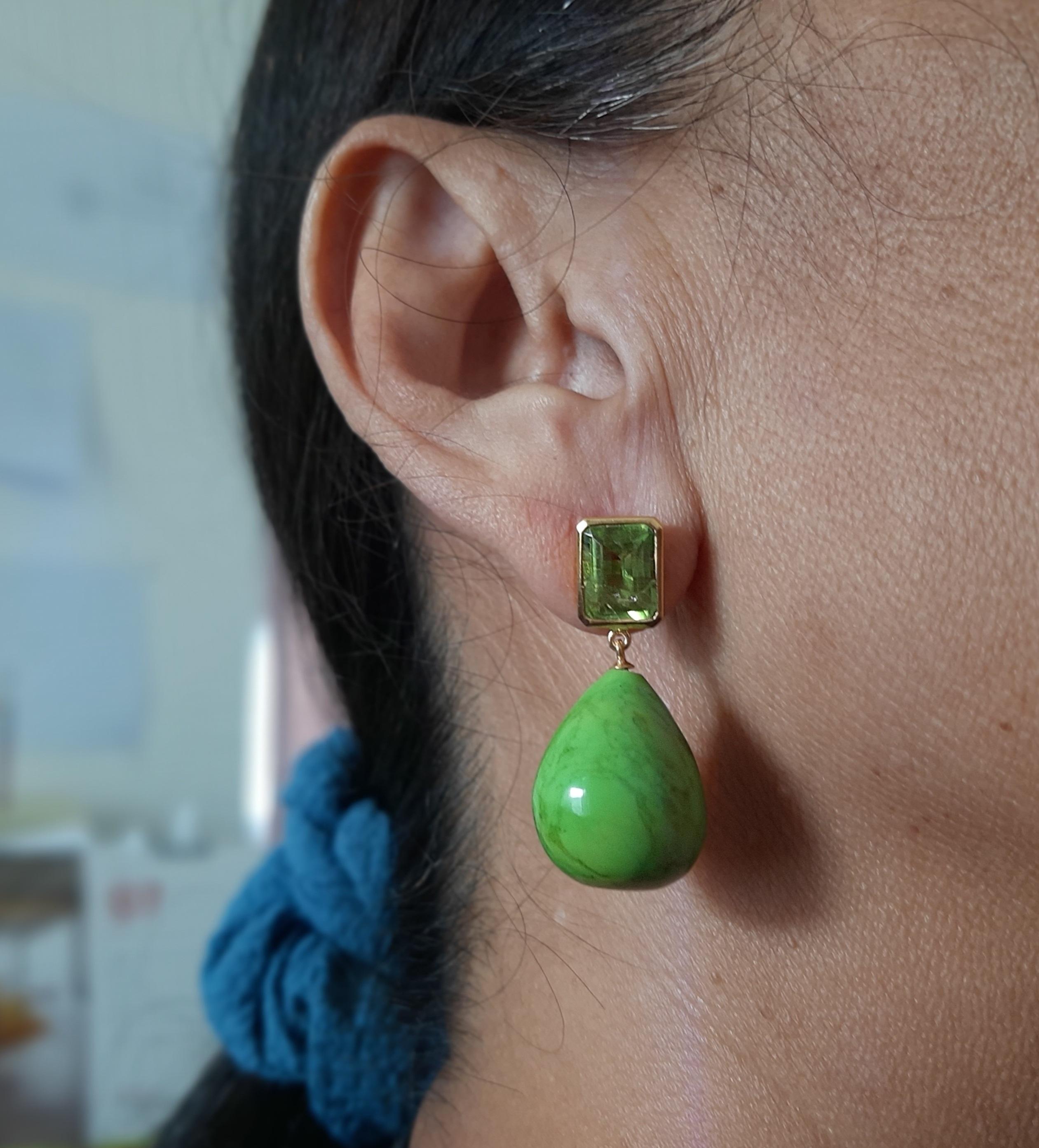Artisan Péridot Octogone Turquoise verte du Turkménistan Gouttes  Or jaune massif 14k en vente