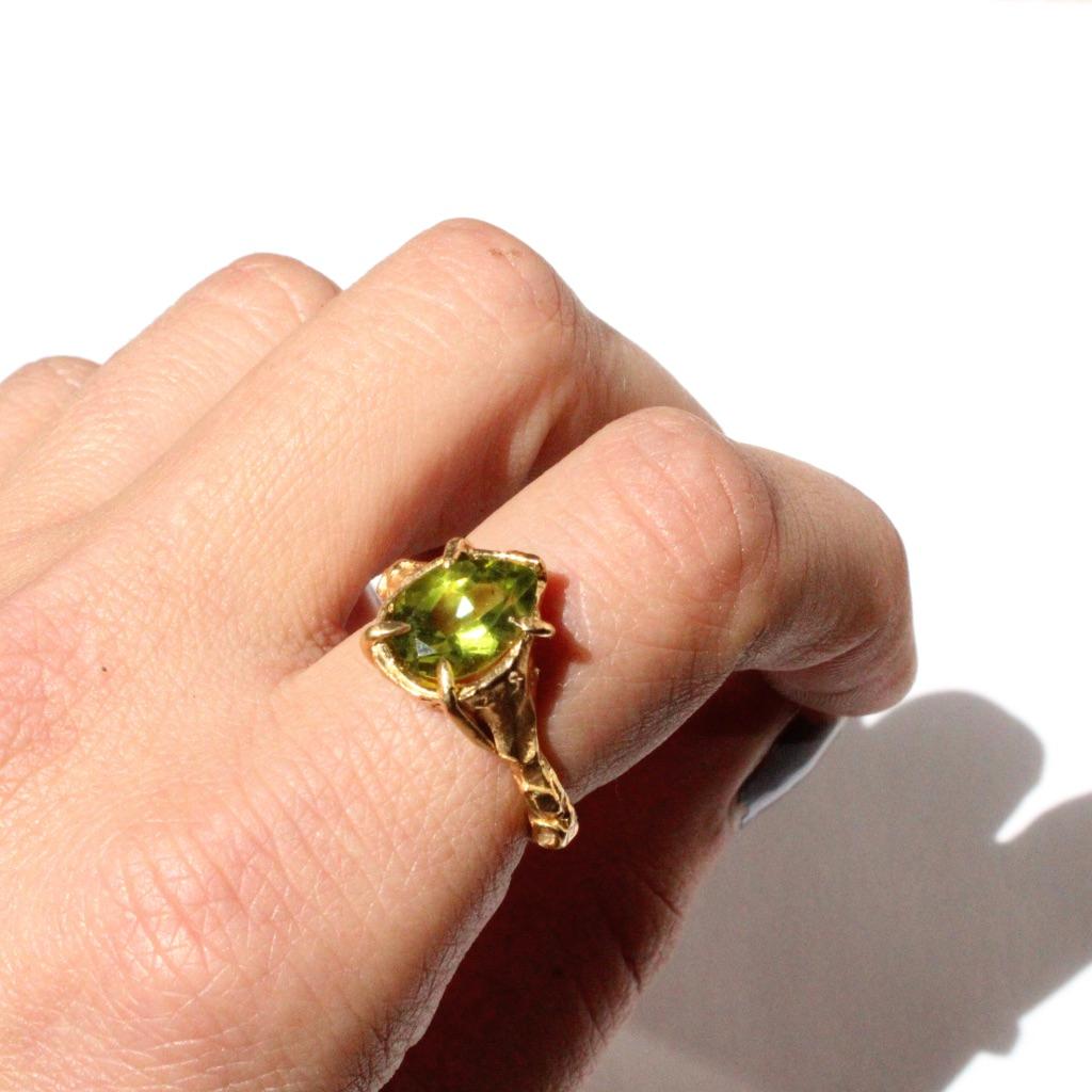 For Sale:  Peridot Pear Solitaire Ring in 14 Karat Yellow Gold 7
