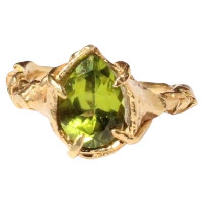 For Sale:  Peridot Pear Solitaire Ring in 14 Karat Yellow Gold