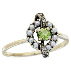 Peridot Pearl and White Topaz Vintage Style Ring in Solid 9K Yellow Gold