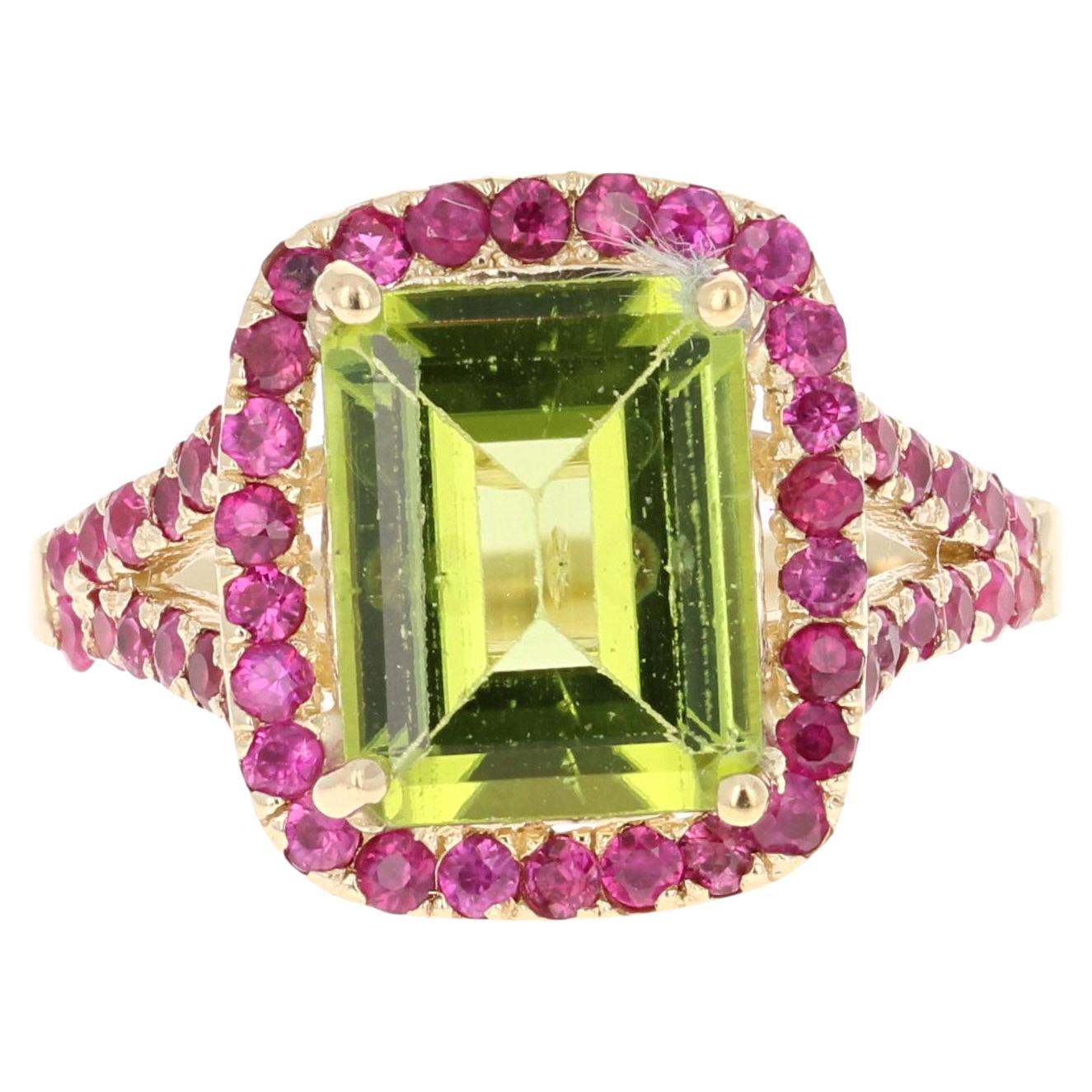 Bague cocktail en or jaune avec péridot et saphir rose