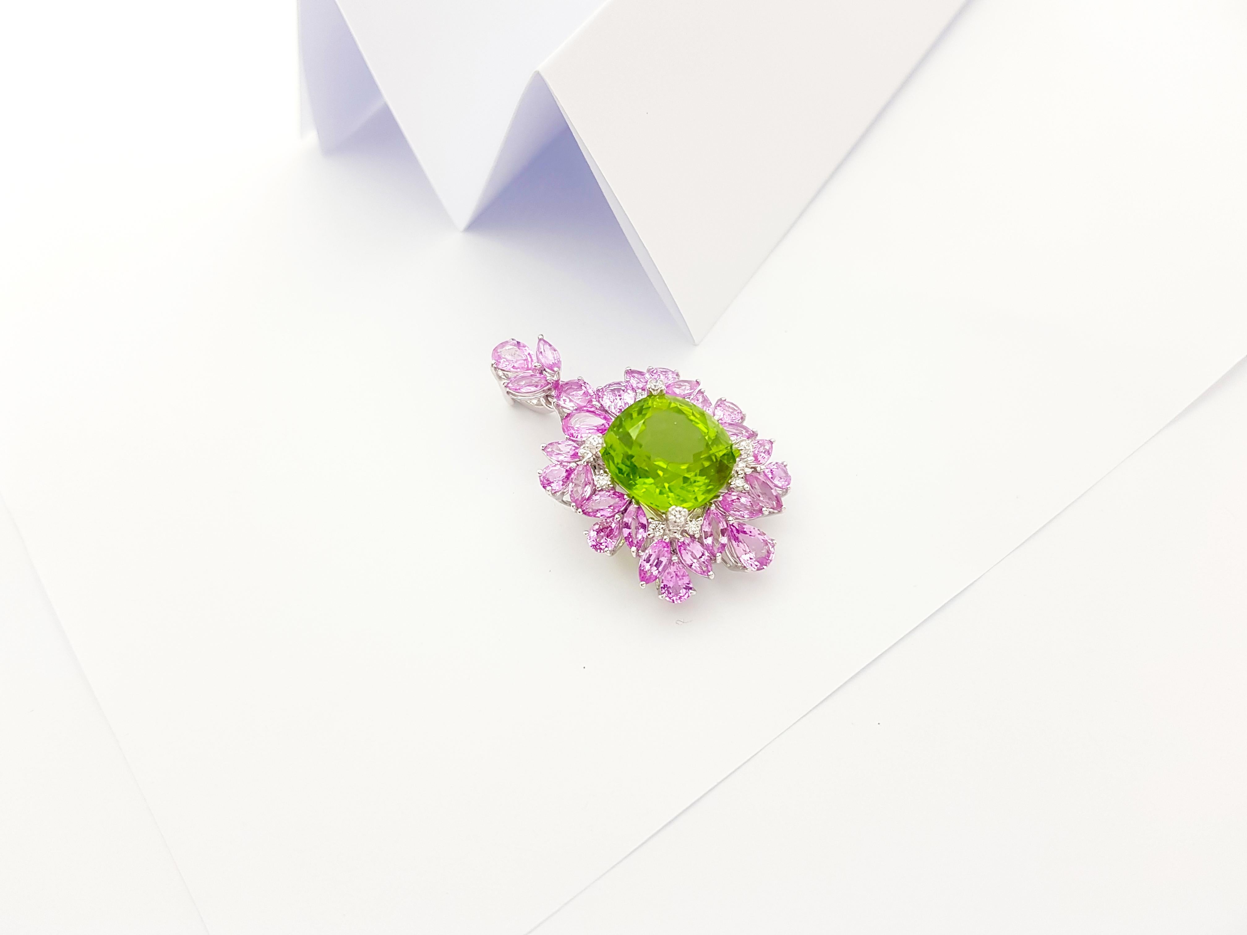 Contemporary Peridot, Pink Sapphire and Diamond Pendant set in 18K White Gold Settings For Sale