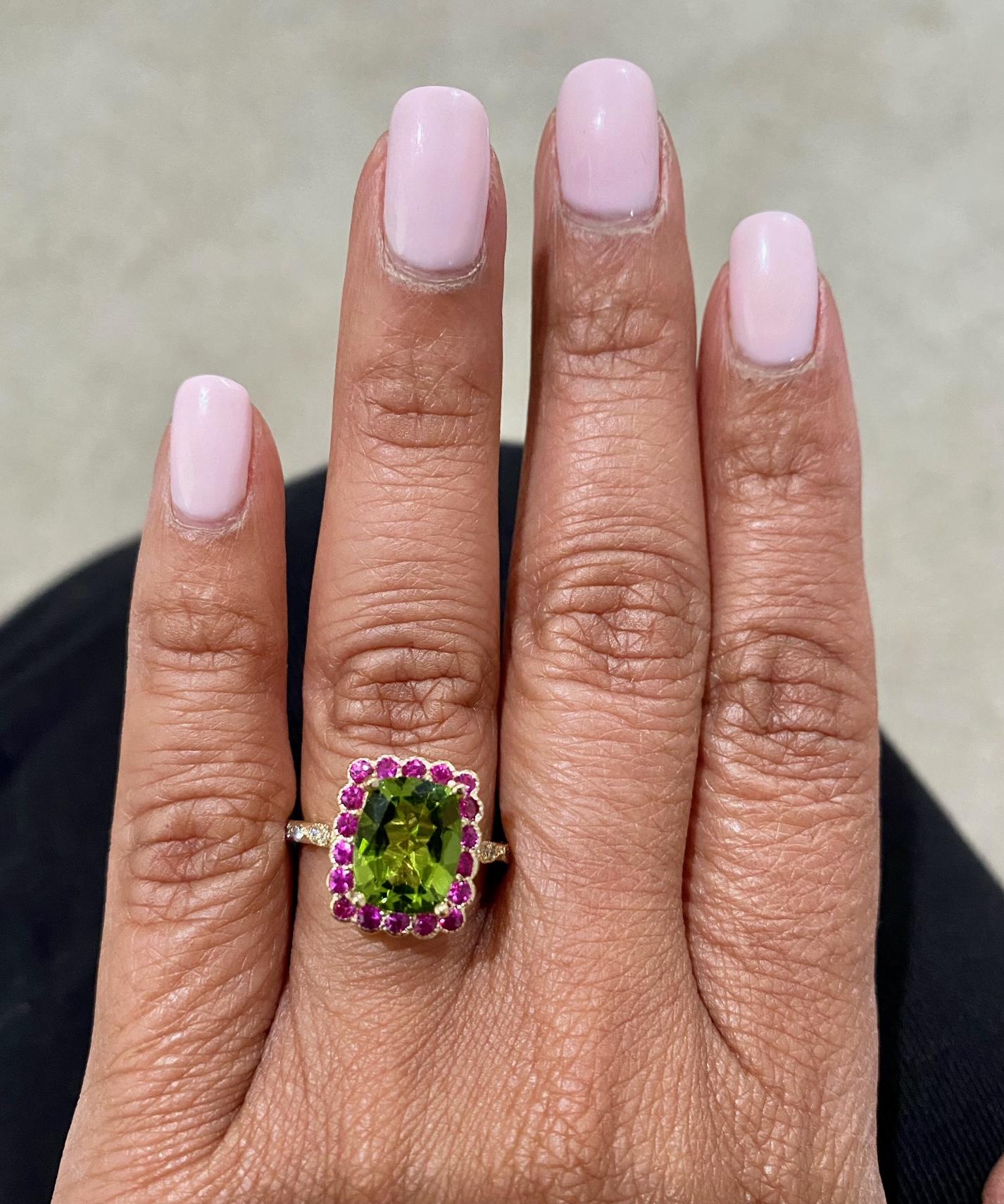 Peridot Pink Sapphire and Diamond Yellow Gold Cocktail Ring In New Condition For Sale In Los Angeles, CA