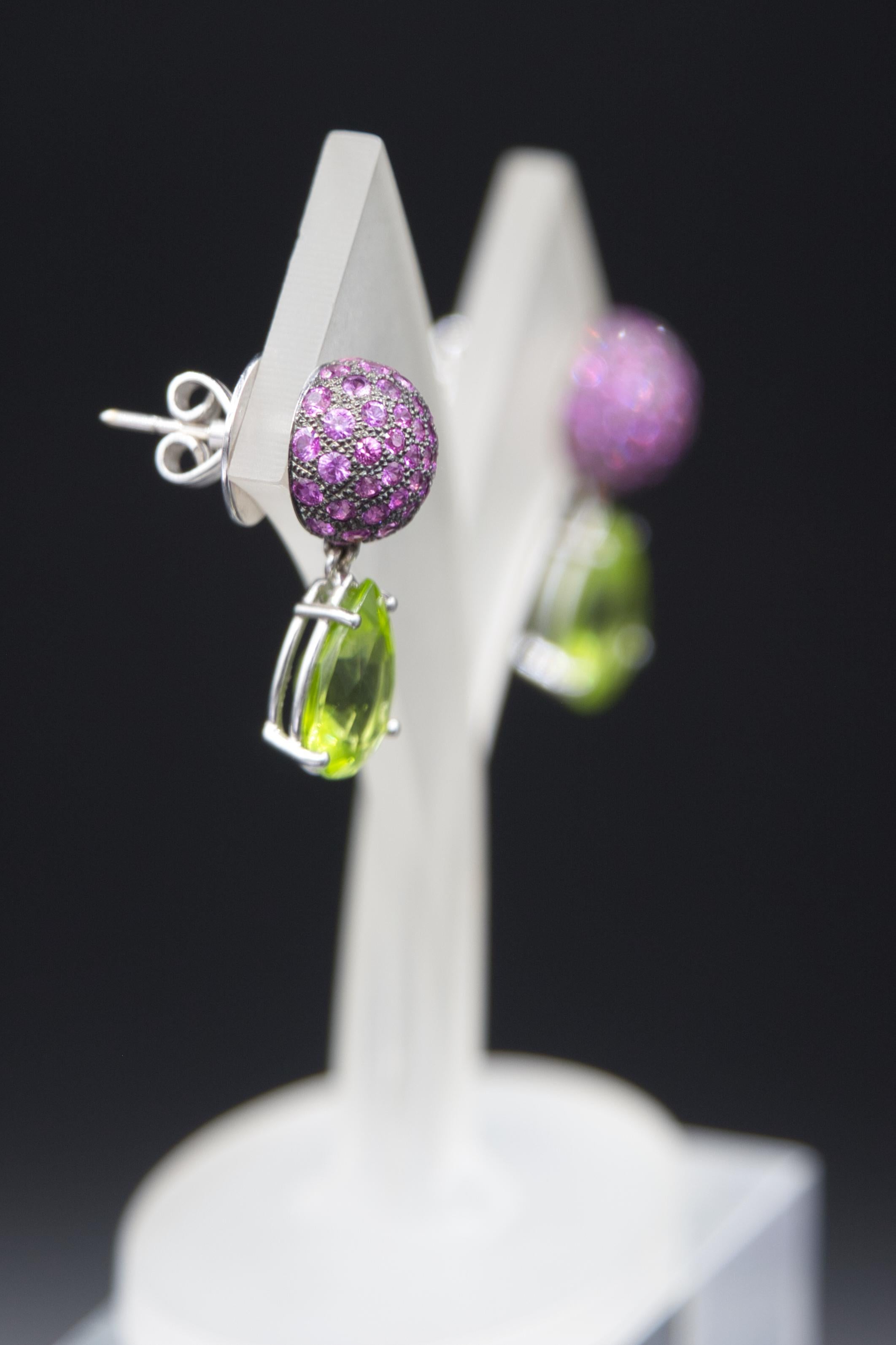 Peridot pink sapphire stud earrings im Angebot 1