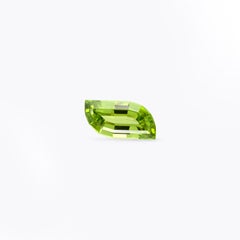 7.25 Carat Leaf-Shaped Peridot Loose Gemstone - Tamir - Merkaba Jewelry
