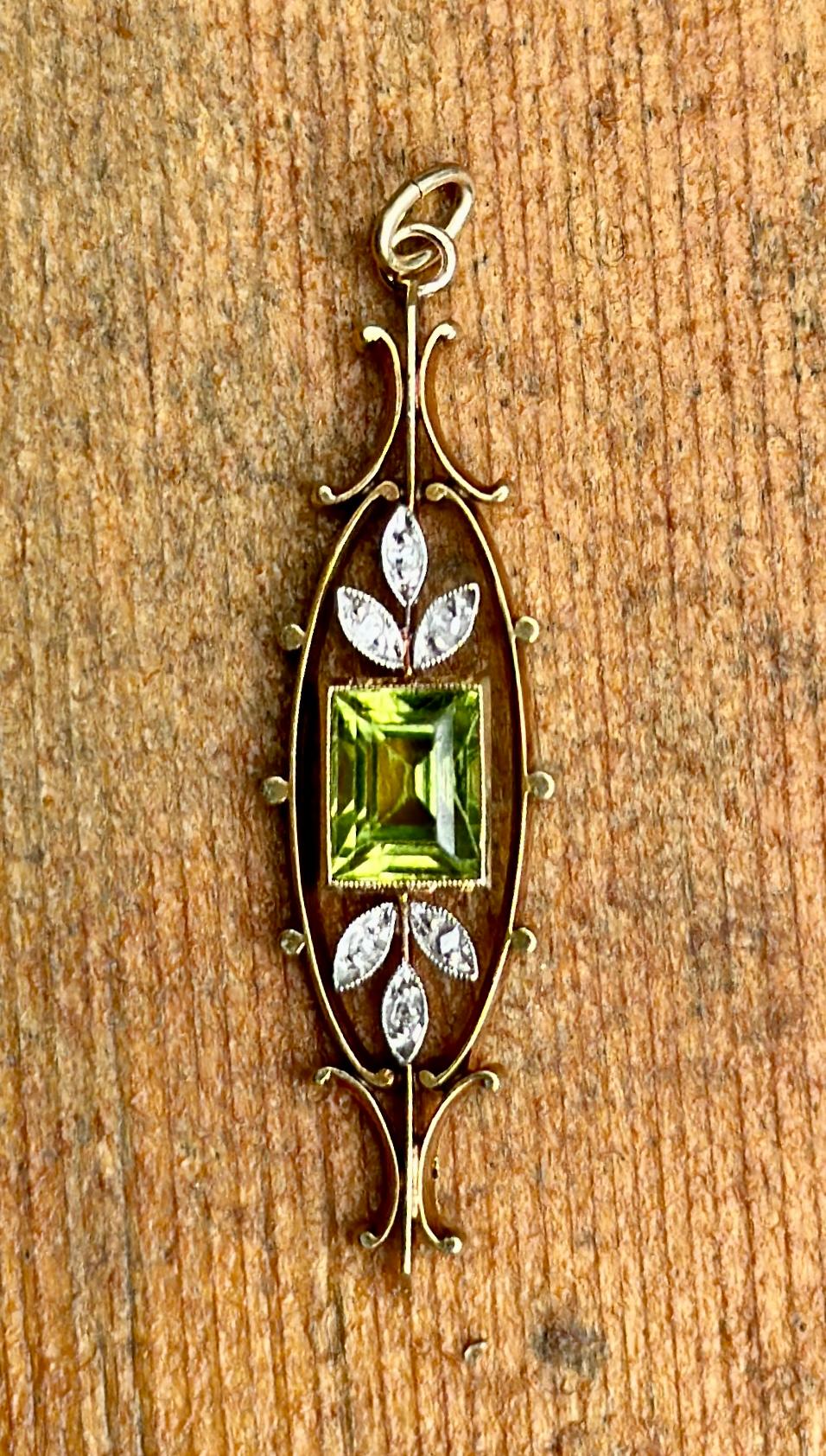 Peridoto Corte Rosa Diamante Platino Lavaliere Collar Colgante Antiguo Victoriano Corte rosa en venta