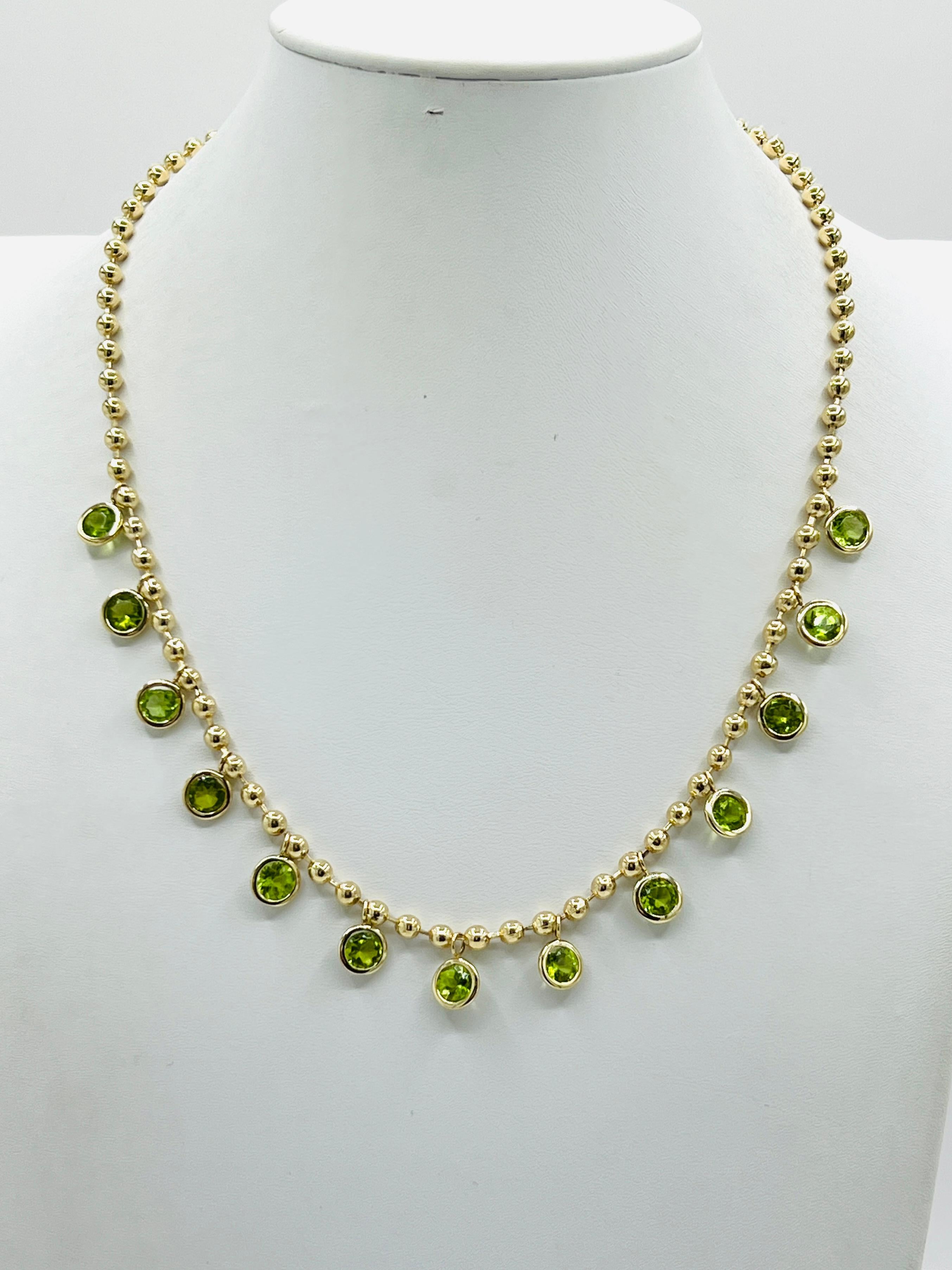 Peridot Round Ball Chain Necklace in 18K Yellow Gold For Sale 1
