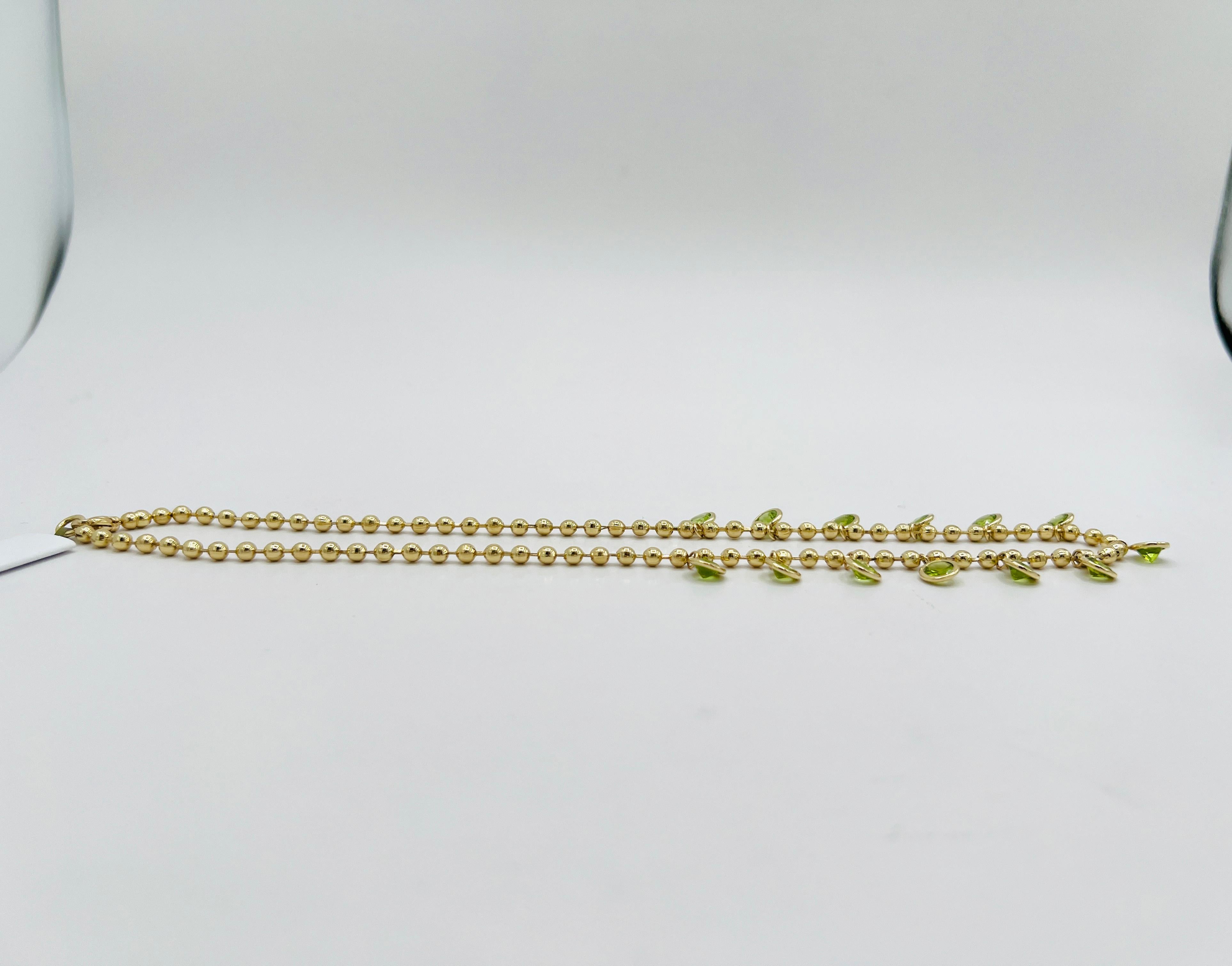 Peridot Round Ball Chain Necklace in 18K Yellow Gold For Sale 2