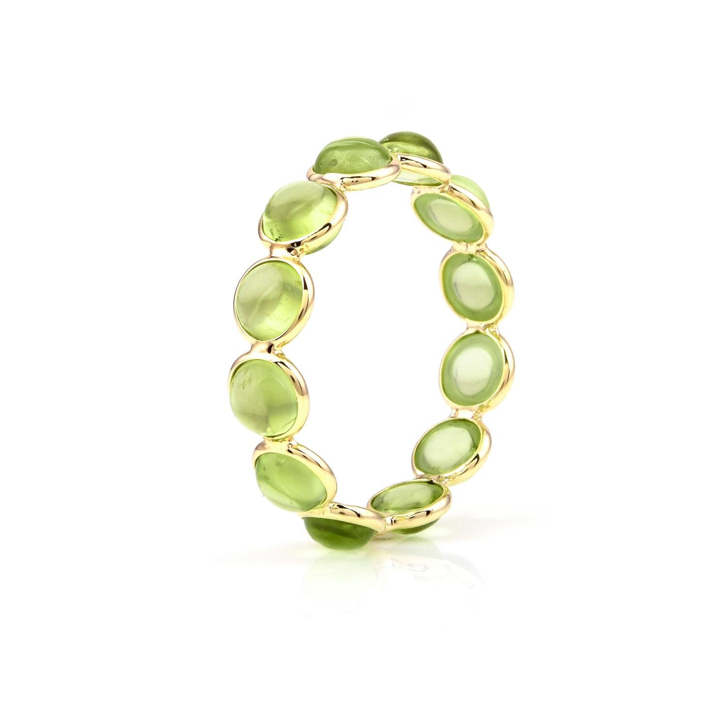Bracelet en or jaune avec cabochon rond en péridot Neuf à New York, NY