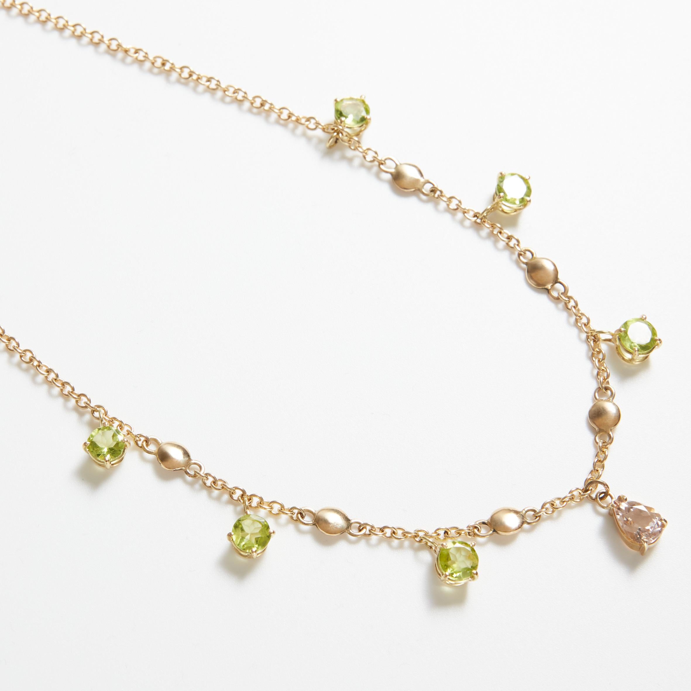Peridot Sapphire Drop 18 k Gold Necklace In New Condition For Sale In Milan, IT