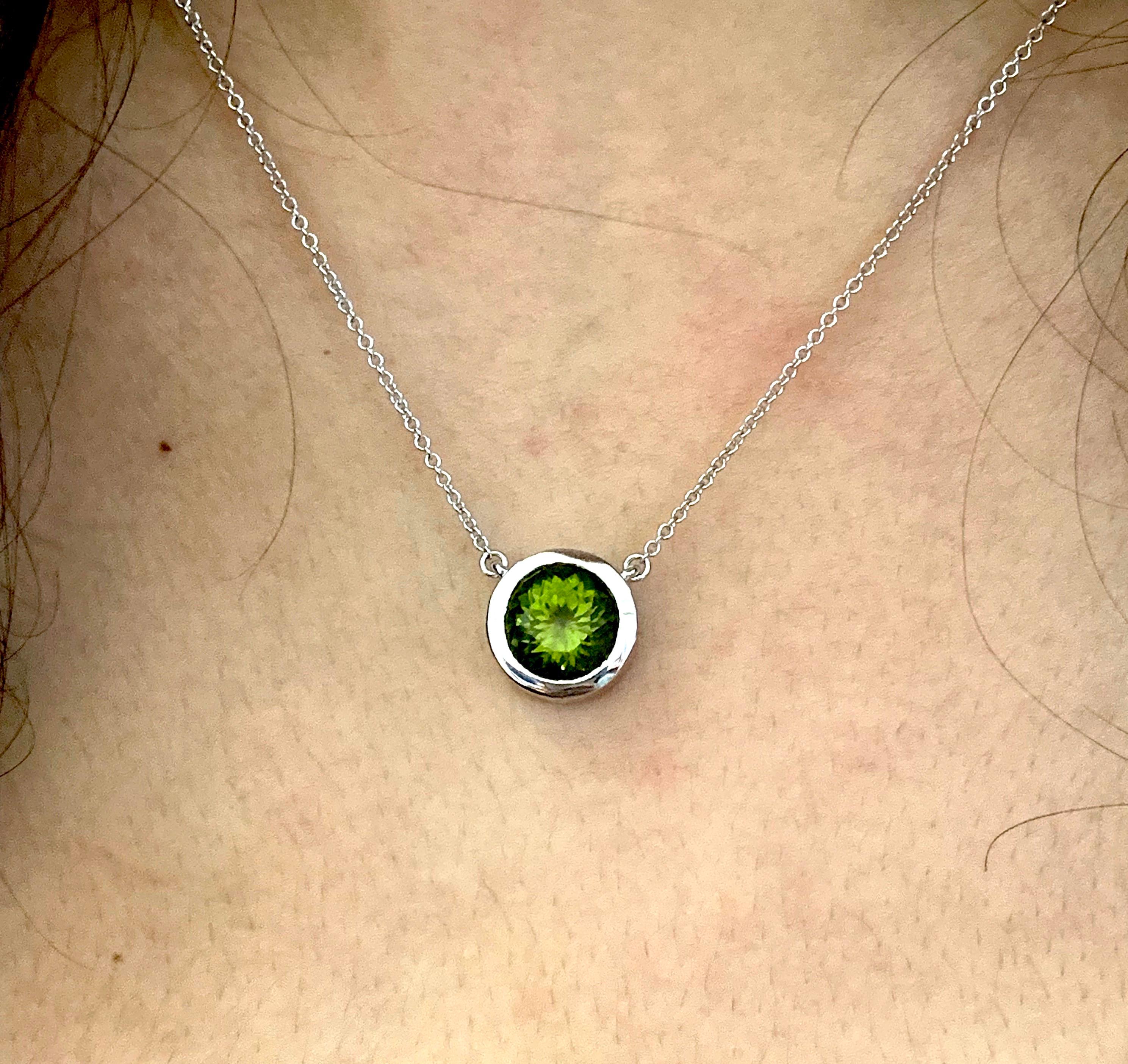 Contemporary Peridot Solitaire Pendant