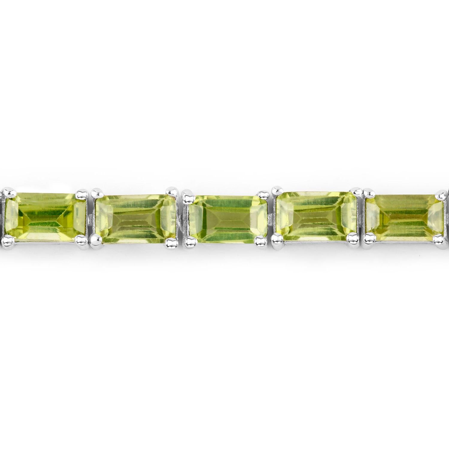 Pulsera de peridoto 8.67 quilates Plata de Ley Contemporáneo en venta