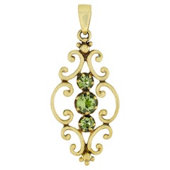 Peridot Vintage Style Three Stone Pendant in 9K Yellow Gold