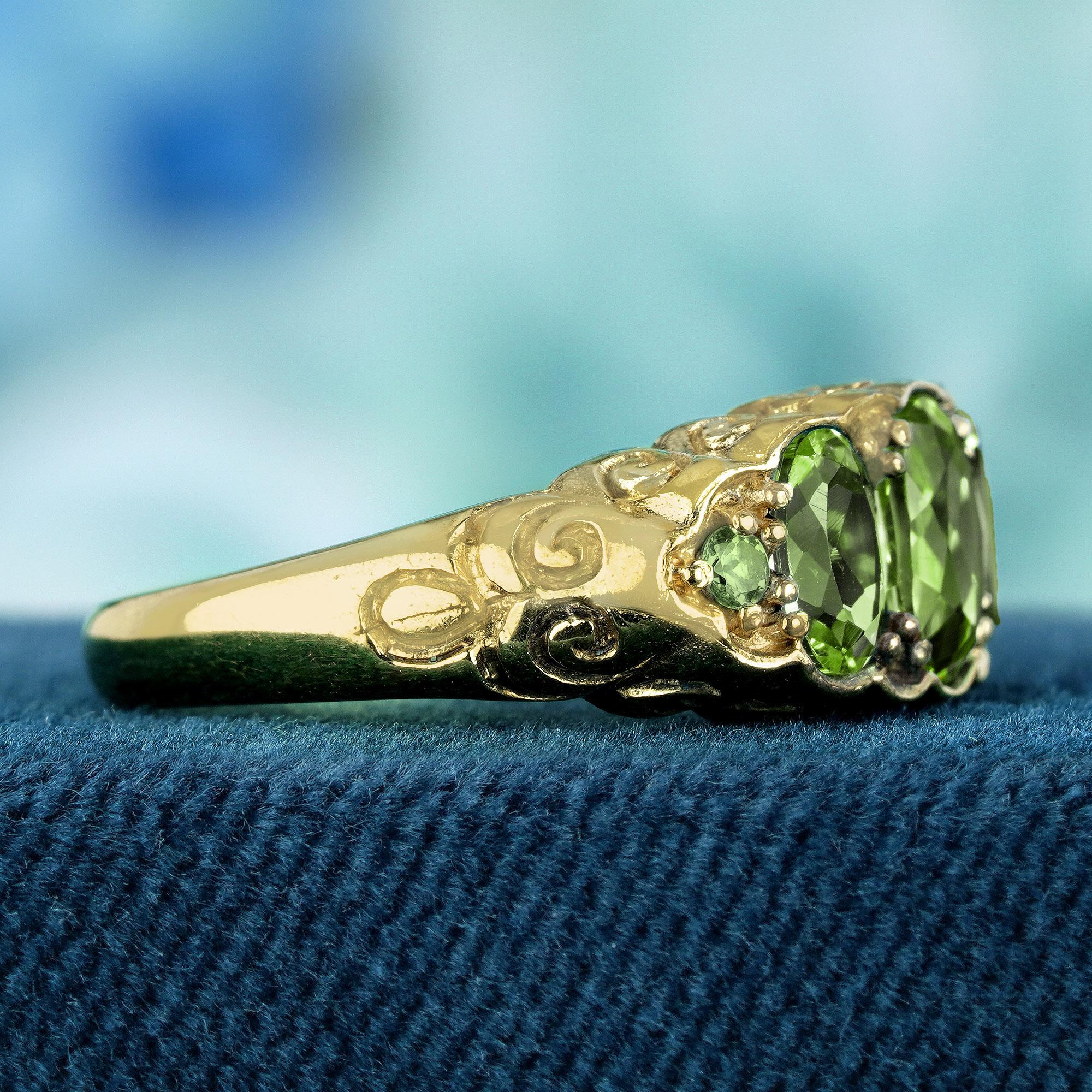 Round Cut Peridot Vintage Style Three Stones  Ring in Solid 9K Yellow Gold For Sale