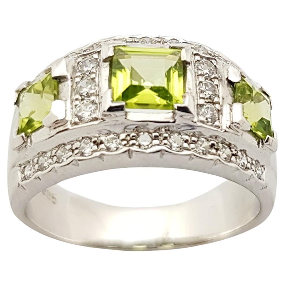Peridot with Cubic Zirconia Ring set in Silver Settings For Sale