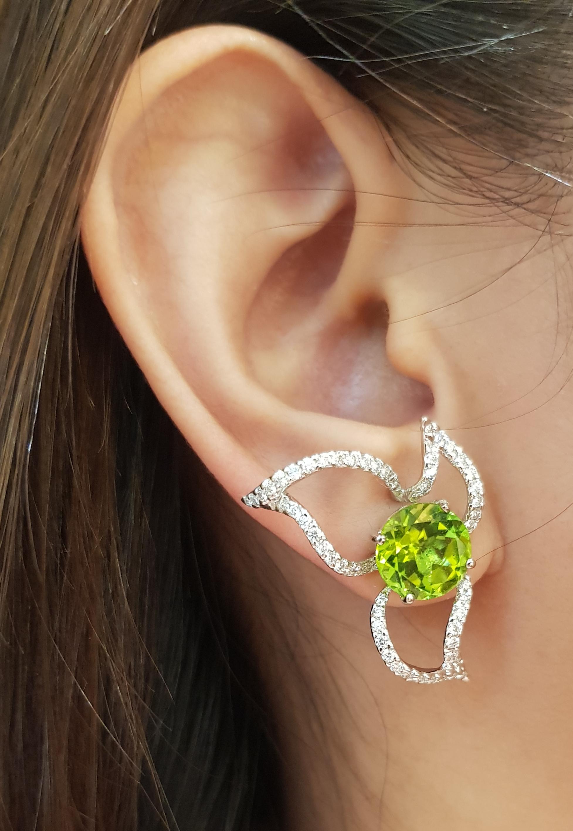 Contemporary Peridot with Diamond Earrings Set in 18 Karat White Gold Settings For Sale