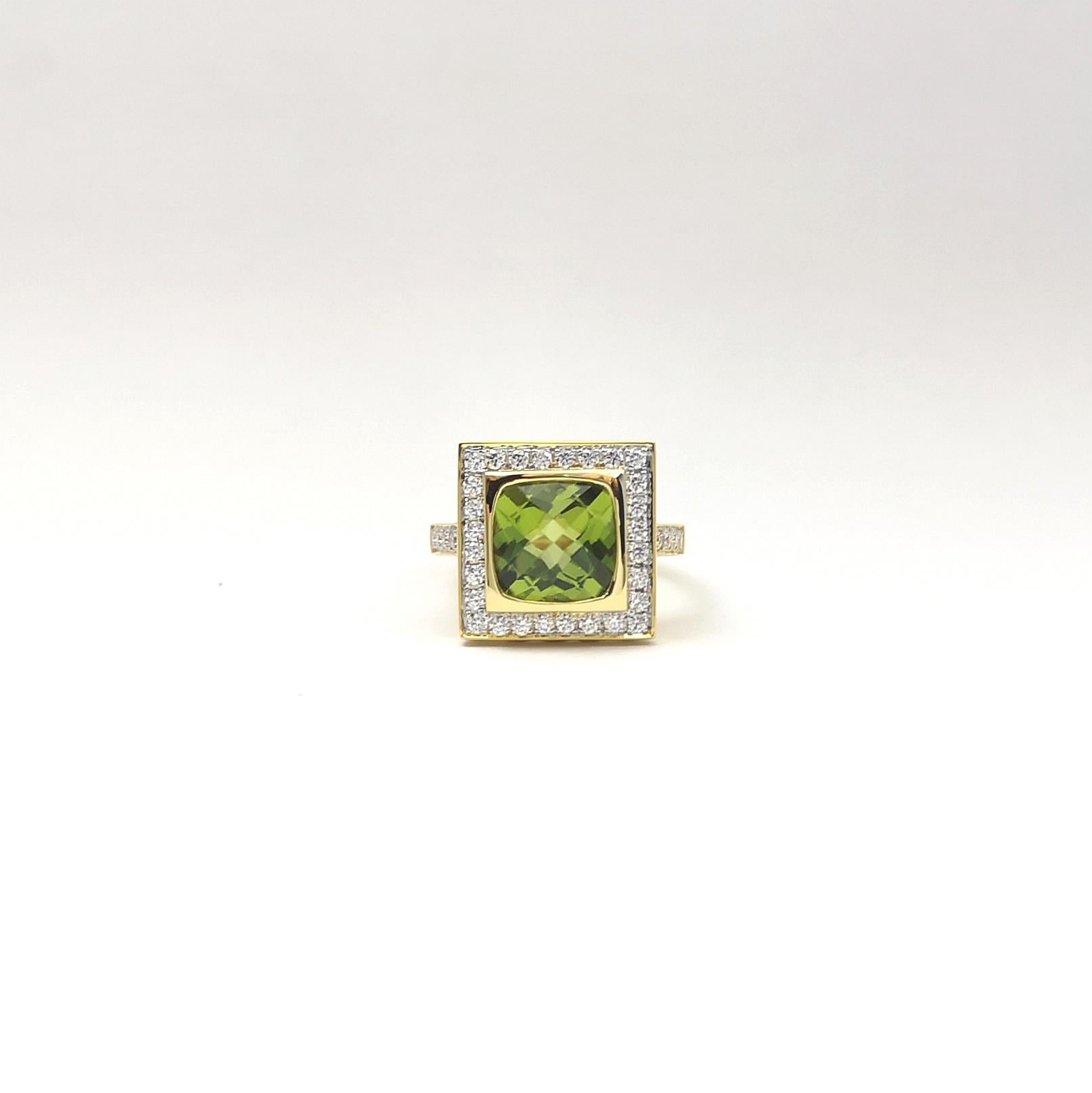 Peridot mit Diamantring in 14K Goldfassungen gefasst im Angebot 3