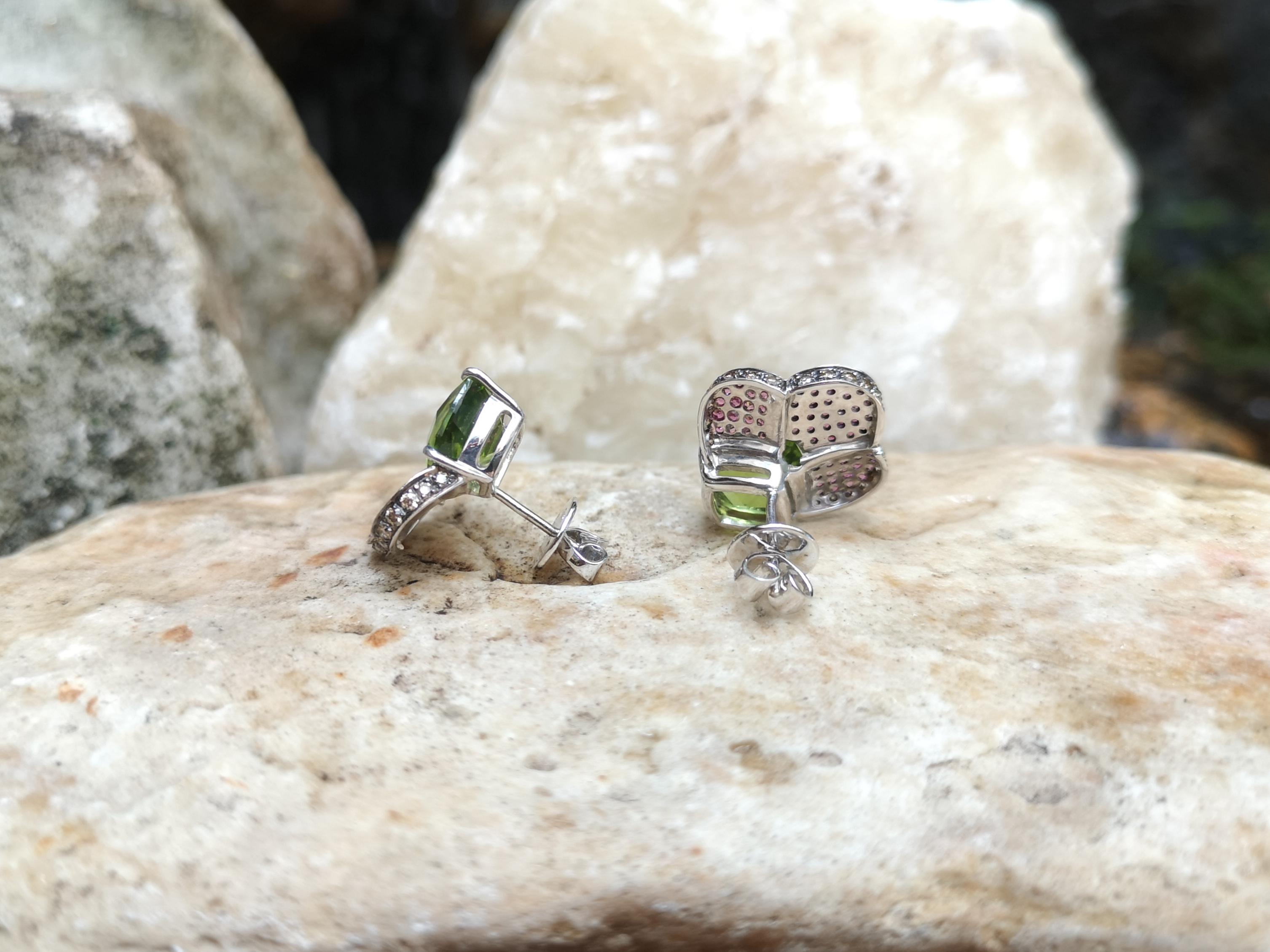Cushion Cut Peridot with Pink Sapphire and Brown Diamond Earrings Set in 18 Karat White Gold For Sale