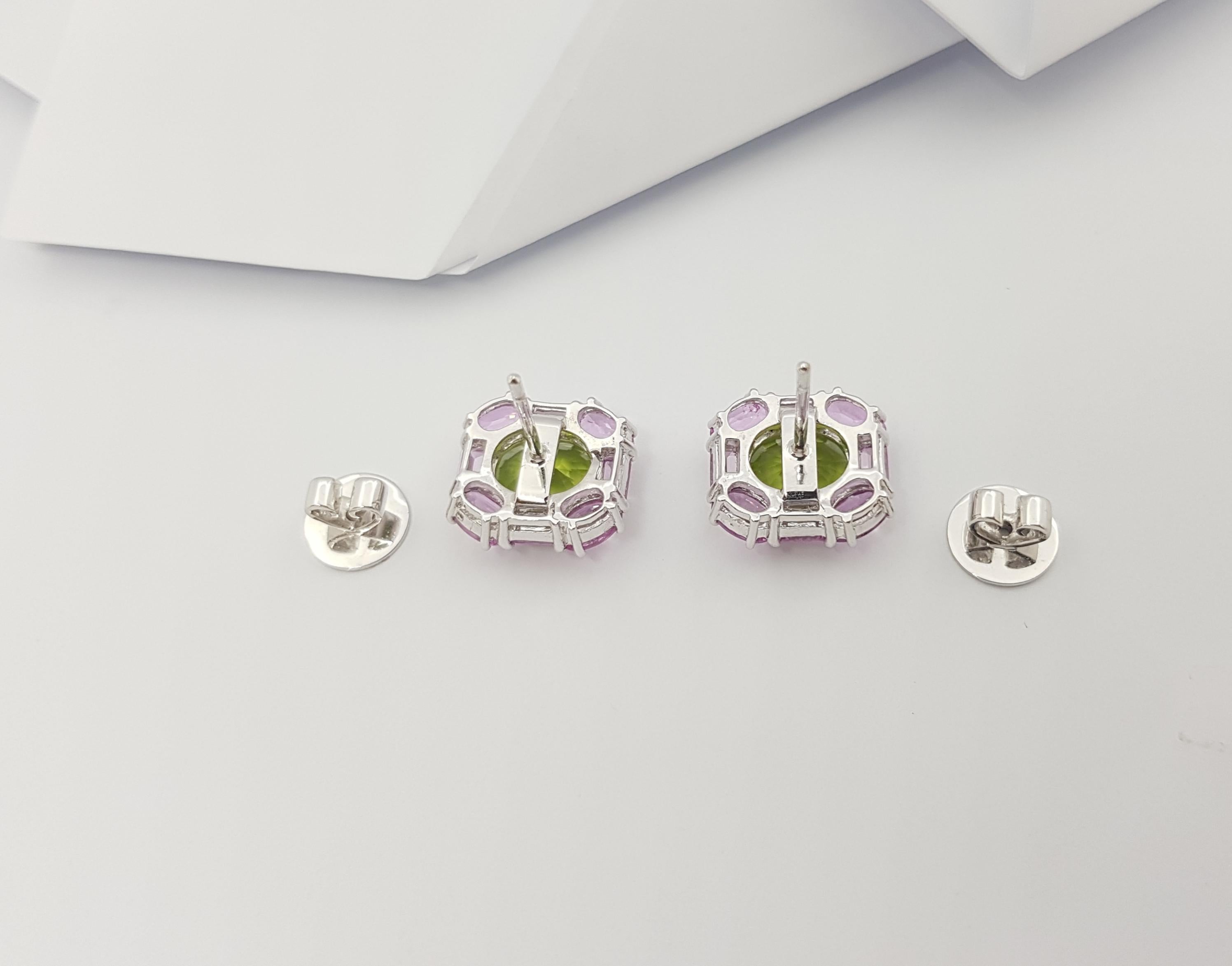 Peridot with Pink Sapphire Earrings Set in 18 Karat White Gold Settings In New Condition For Sale In Bangkok, TH