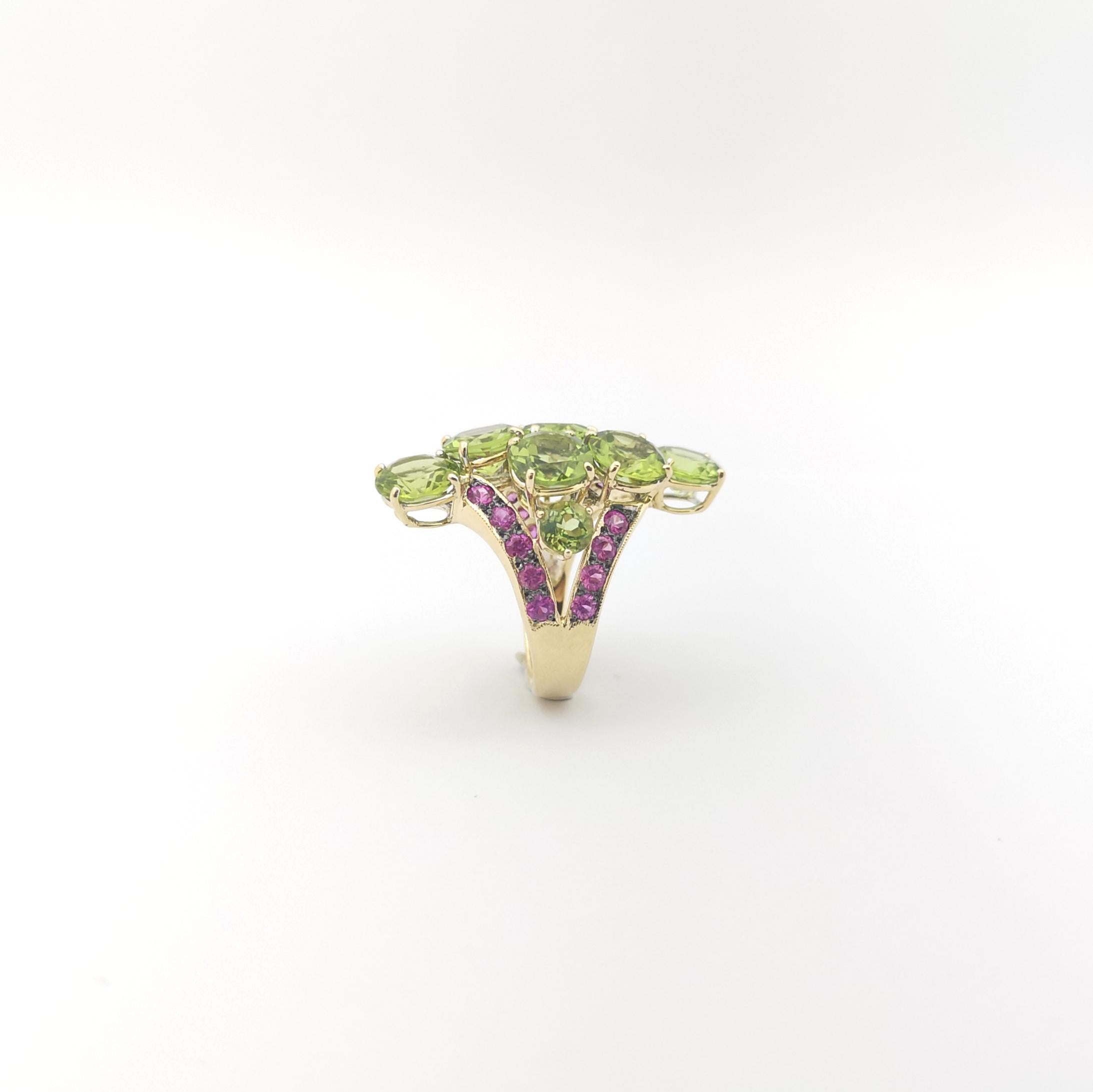 Peridot with Pink Sapphire Ring set in 18K Gold Setting For Sale 5