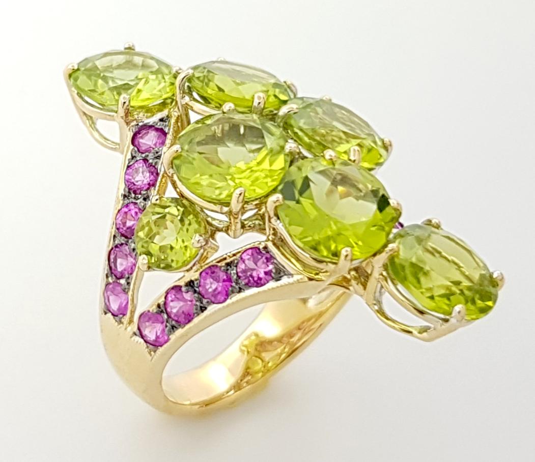 Peridot with Pink Sapphire Ring set in 18K Gold Setting For Sale 6