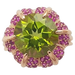 Peridot mit rosafarbenem Saphir Ring in 18K Rose Gold Fassung