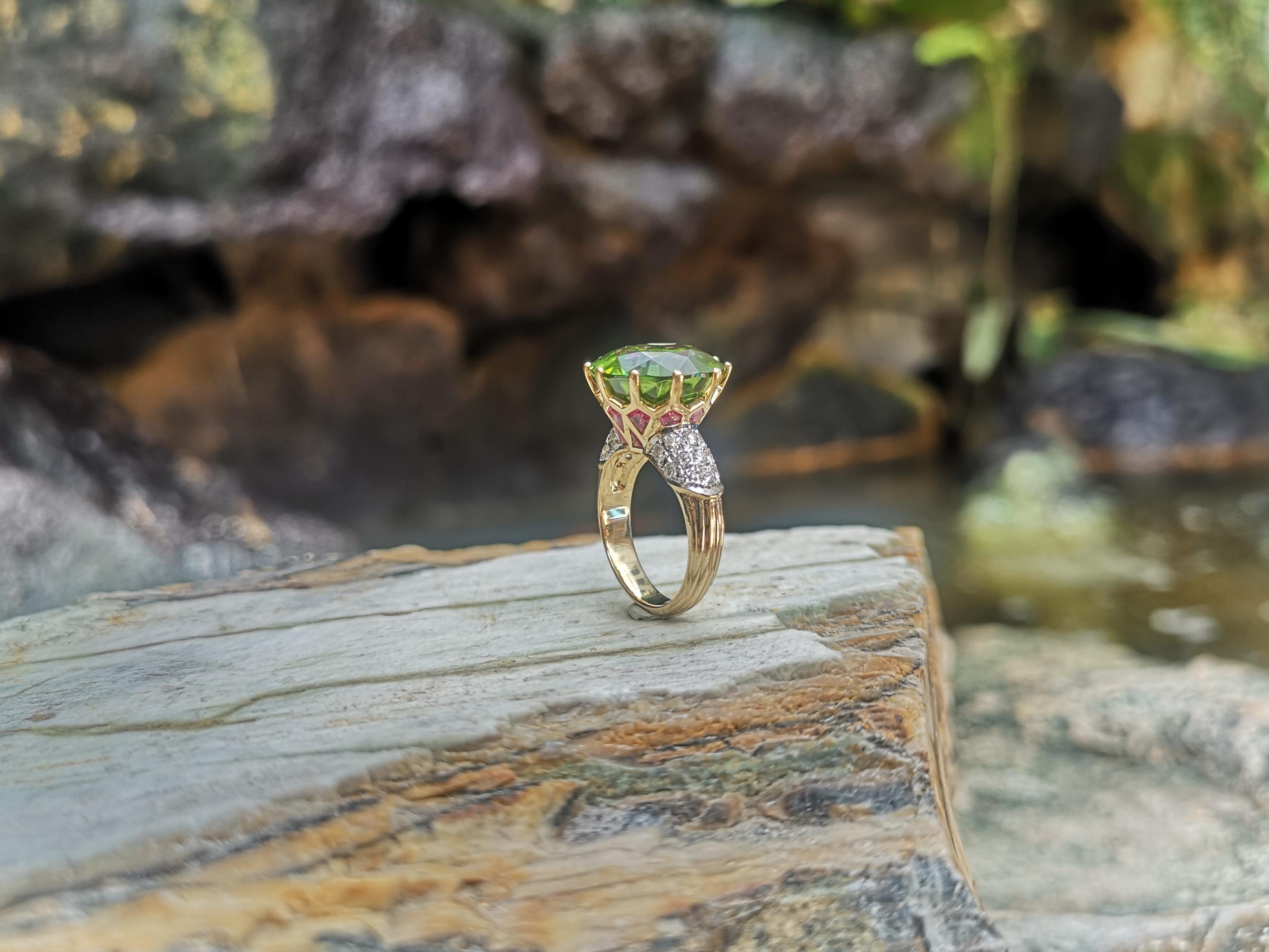 Peridot with Ruby and Diamond Ring Set in 18 Karat Gold Settings 2