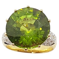 Peridot with Ruby and Diamond Ring Set in 18 Karat Gold Settings