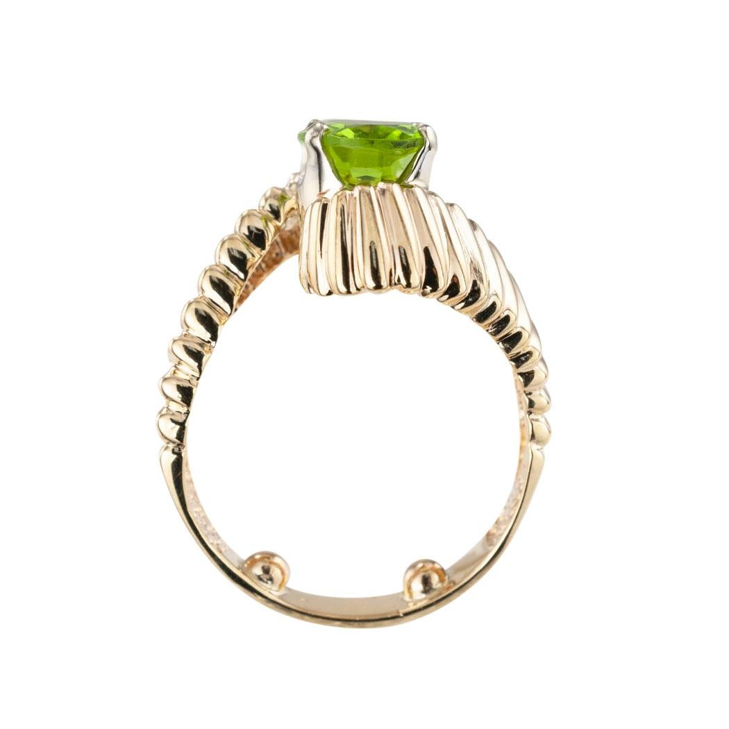 Contemporary Peridot Yellow Gold Solitaire Ring For Sale