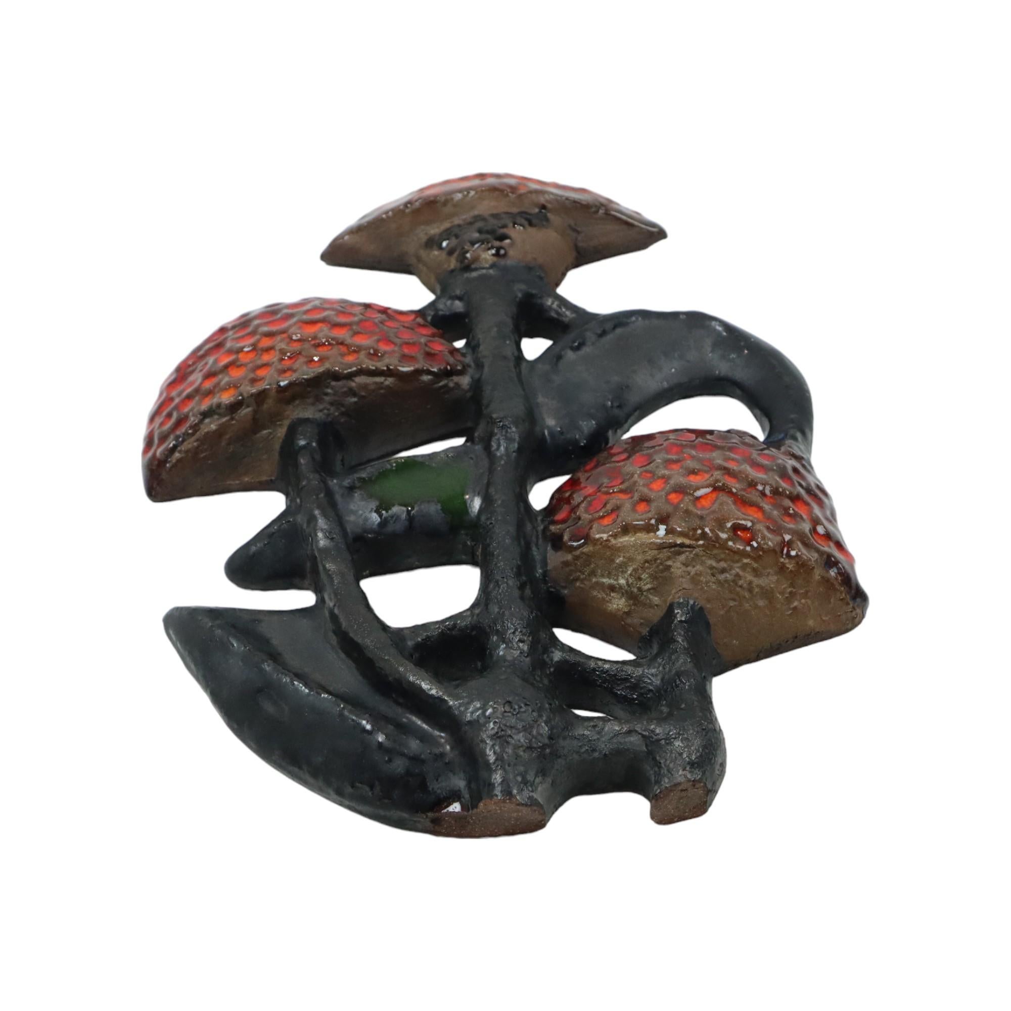 Scultura da parete in ceramica Perignem Mushroom Elisabeth Vandeweghe 1960s in vendita 1