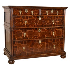 Commode d'époque en acajou du XVIIe siècle, originaire d'Angleterre