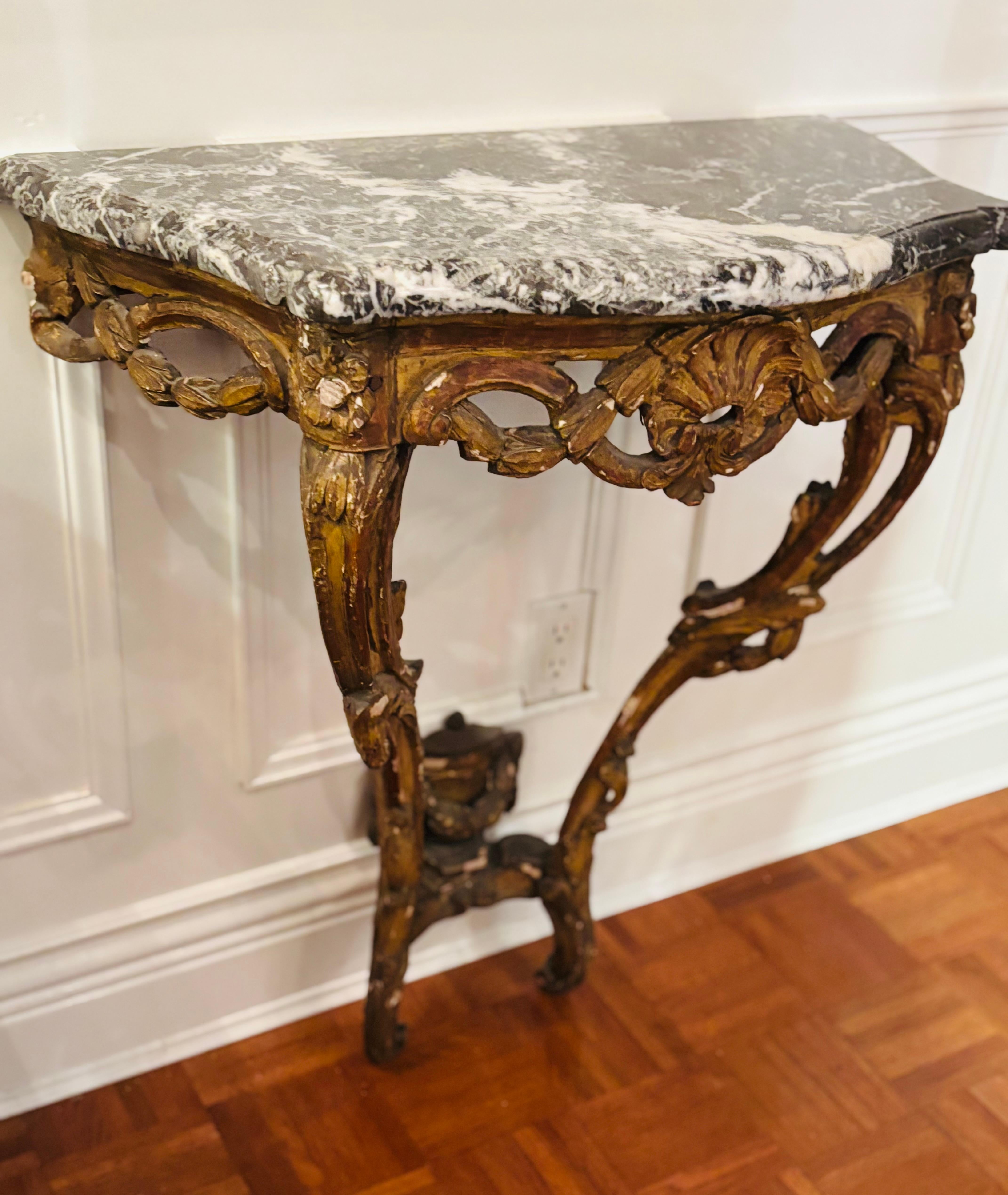 Period 18th Century Louis XV Carved Giltwood Console and Mirror For Sale 12