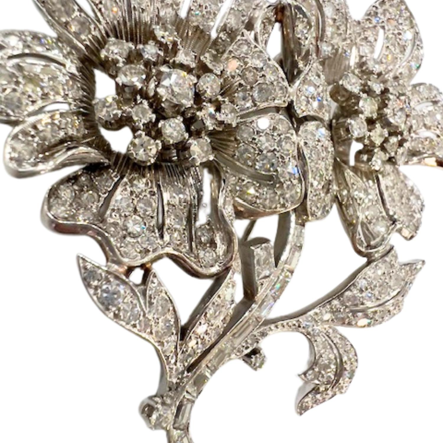 Women's Period 1945–1950 8.64 carat Diamonds  Platinum Brooch For Sale