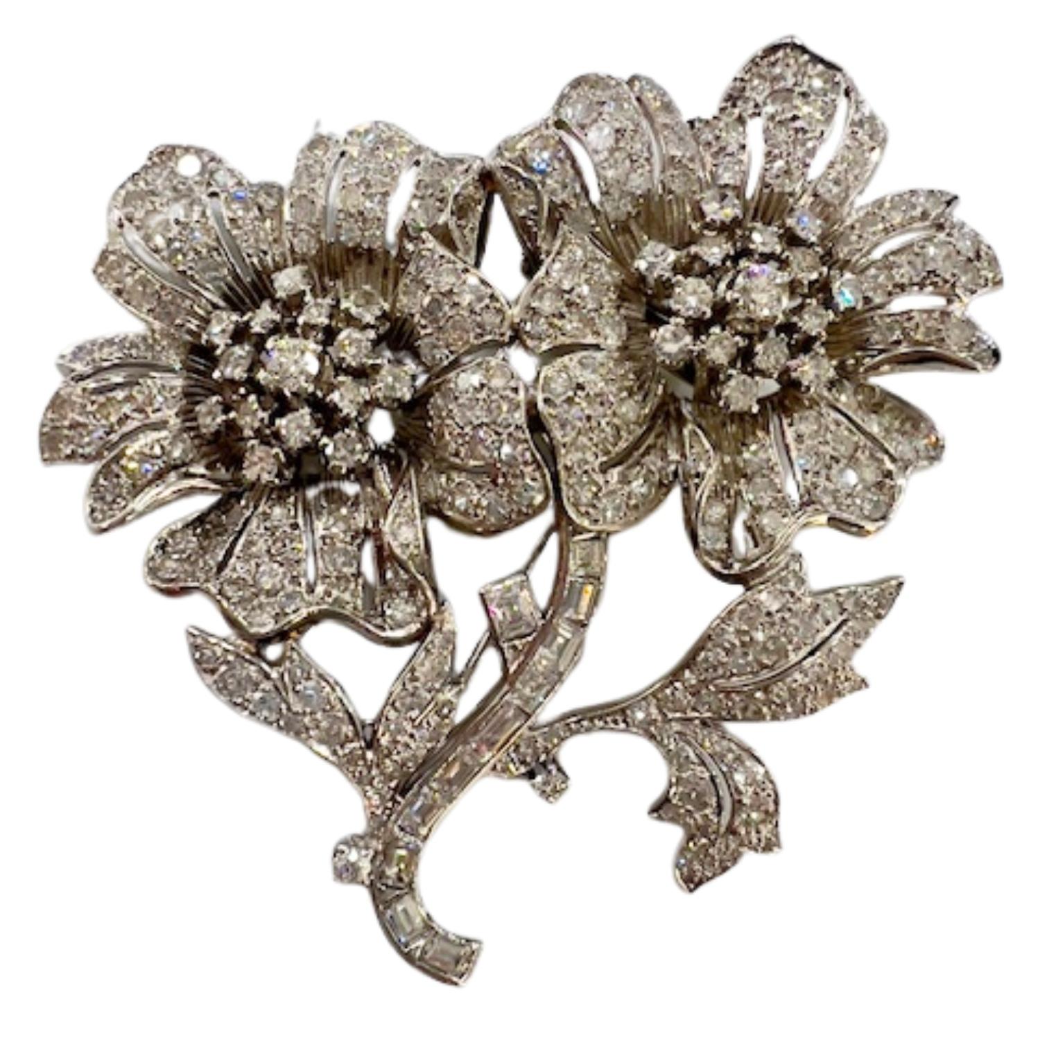 Period 1945–1950 8.64 carat Diamonds  Platinum Brooch For Sale 3
