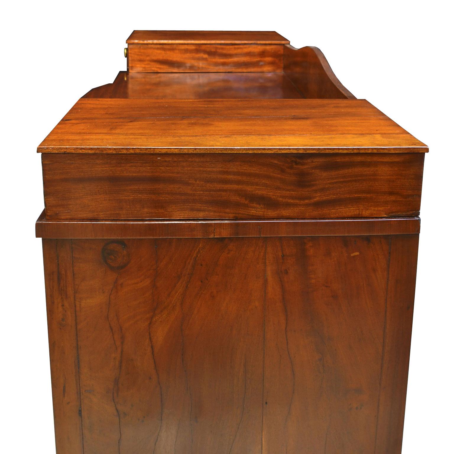 Mogano Credenza Sheraton americana d'epoca in mogano, 1815 circa in vendita