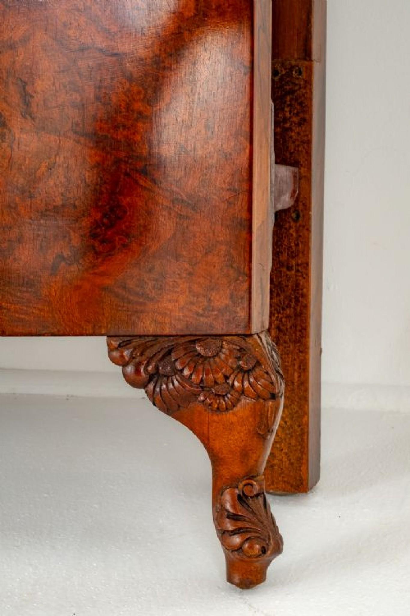 Suite da camera da letto Art Deco d'epoca Comò Armadio Sgabello Letto in vendita 10