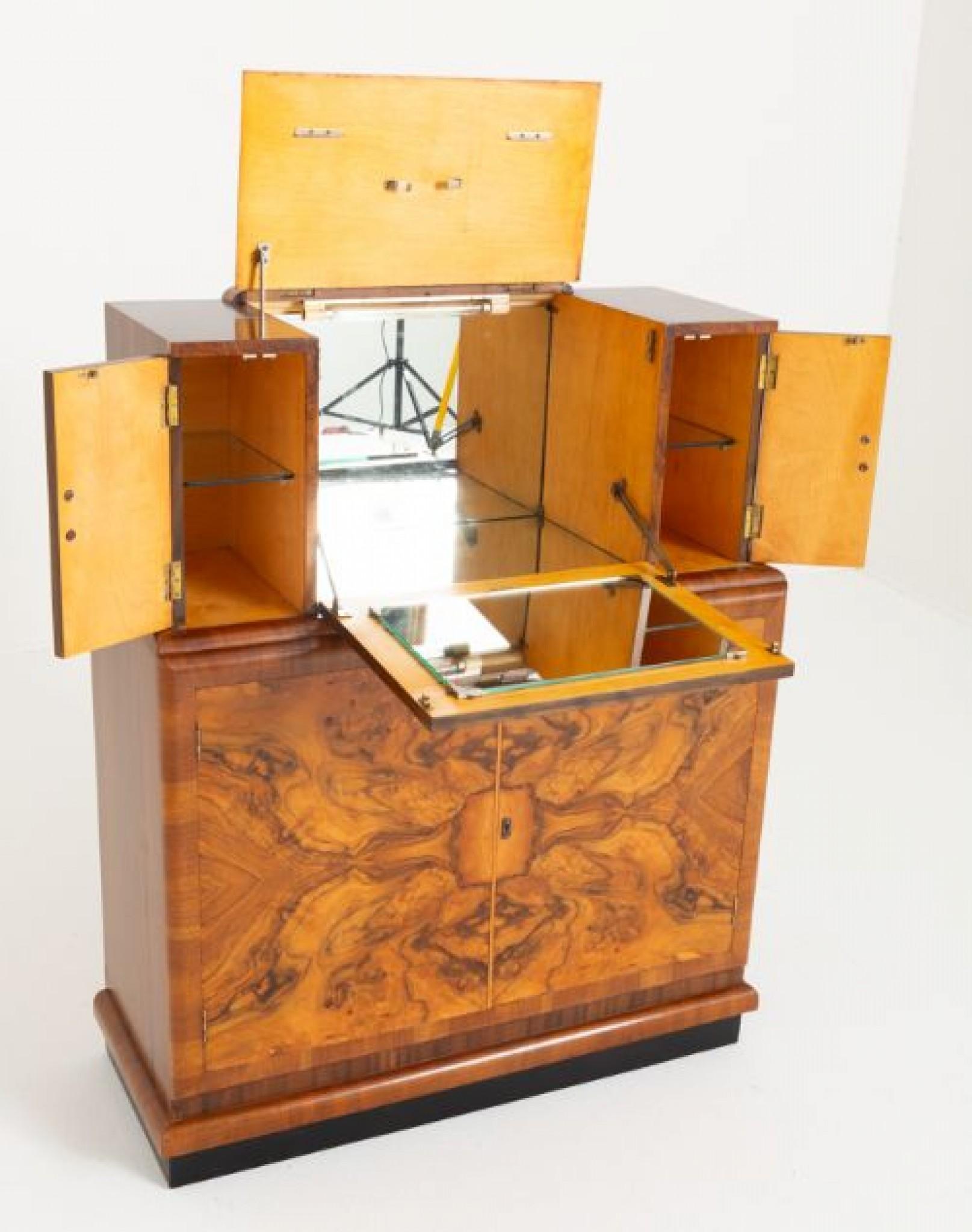 Mid-20th Century Period Art Deco Cocktail Cabinet 1930s Colby and Snape For Sale